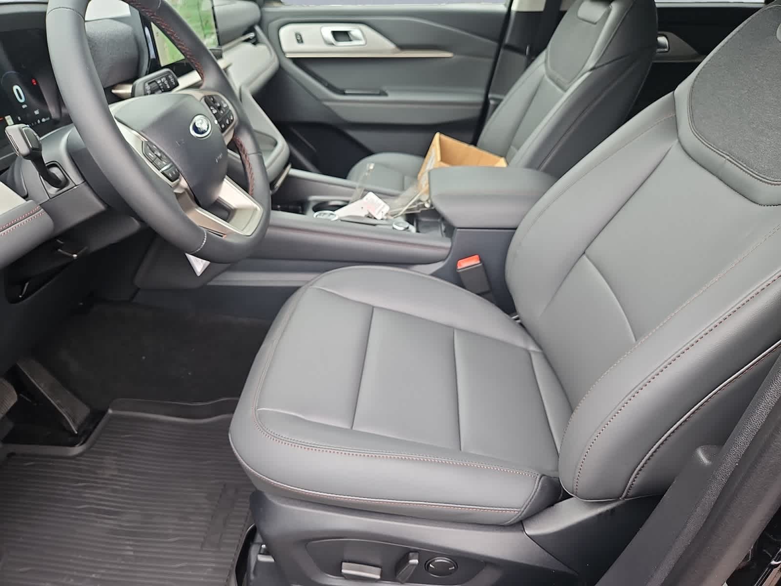 new 2025 Ford Explorer car, priced at $50,440