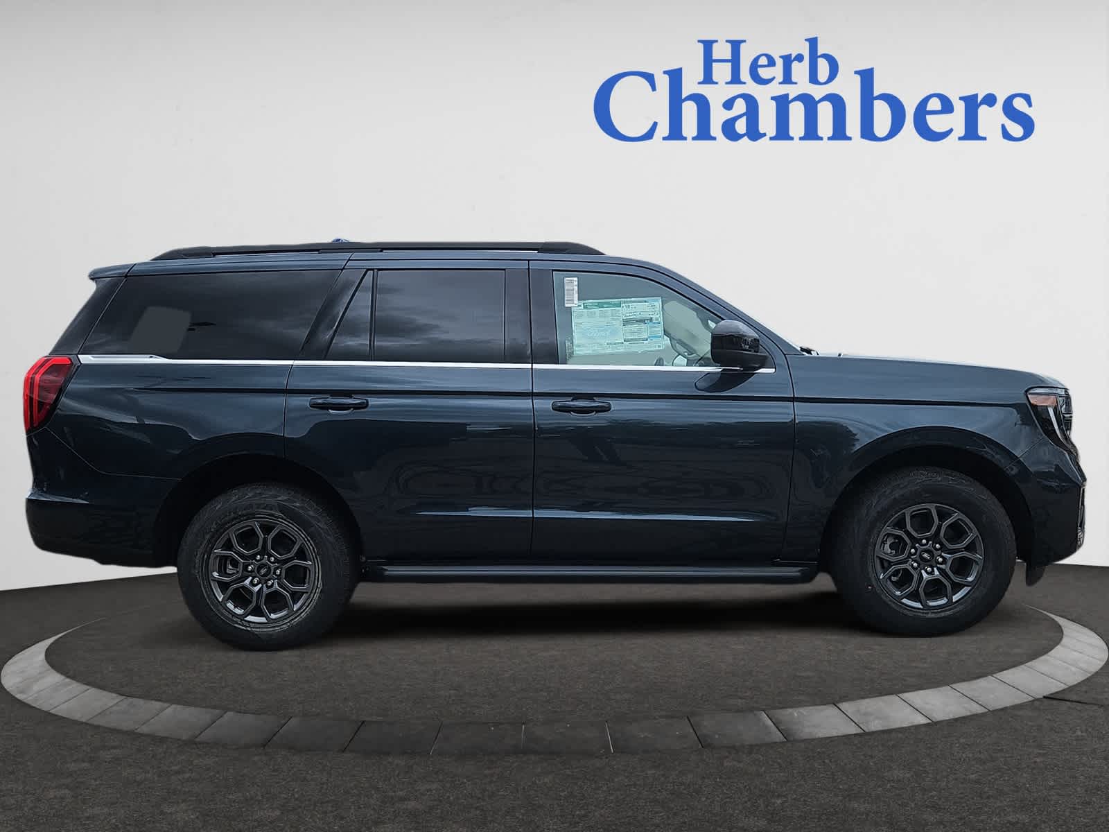 new 2025 Ford Expedition car, priced at $67,490