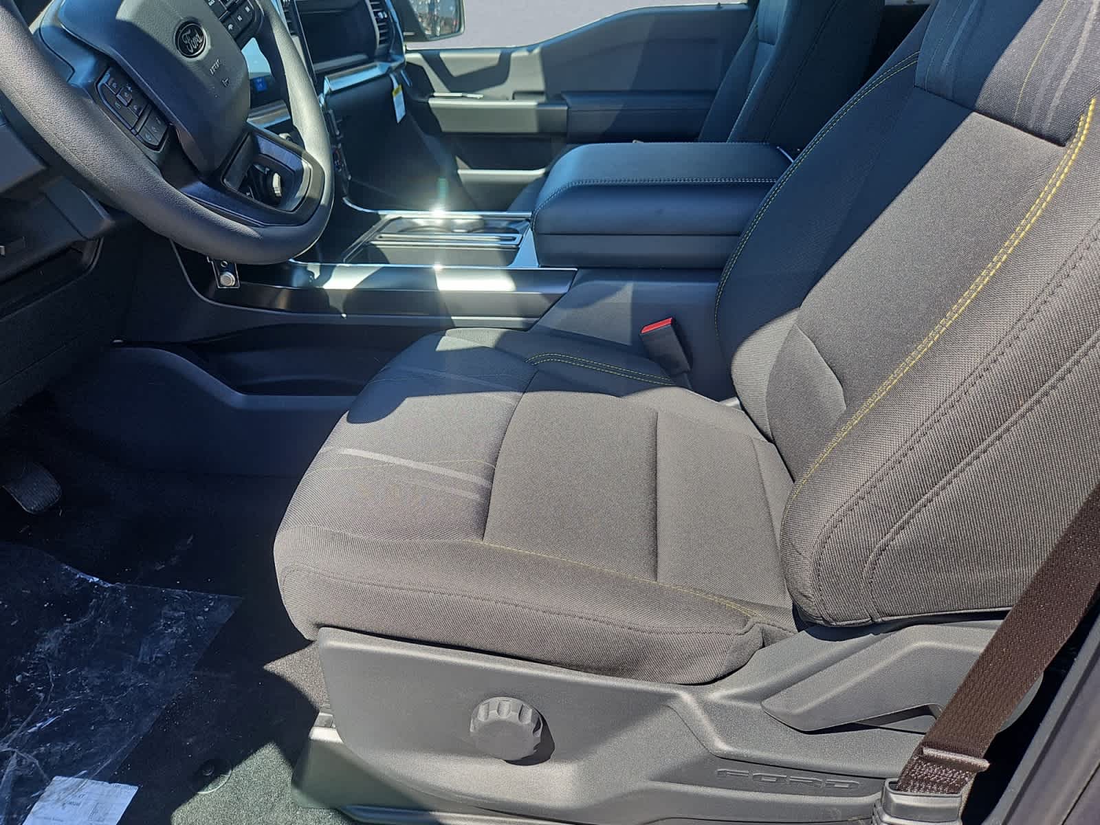 new 2025 Ford F-150 car, priced at $49,334