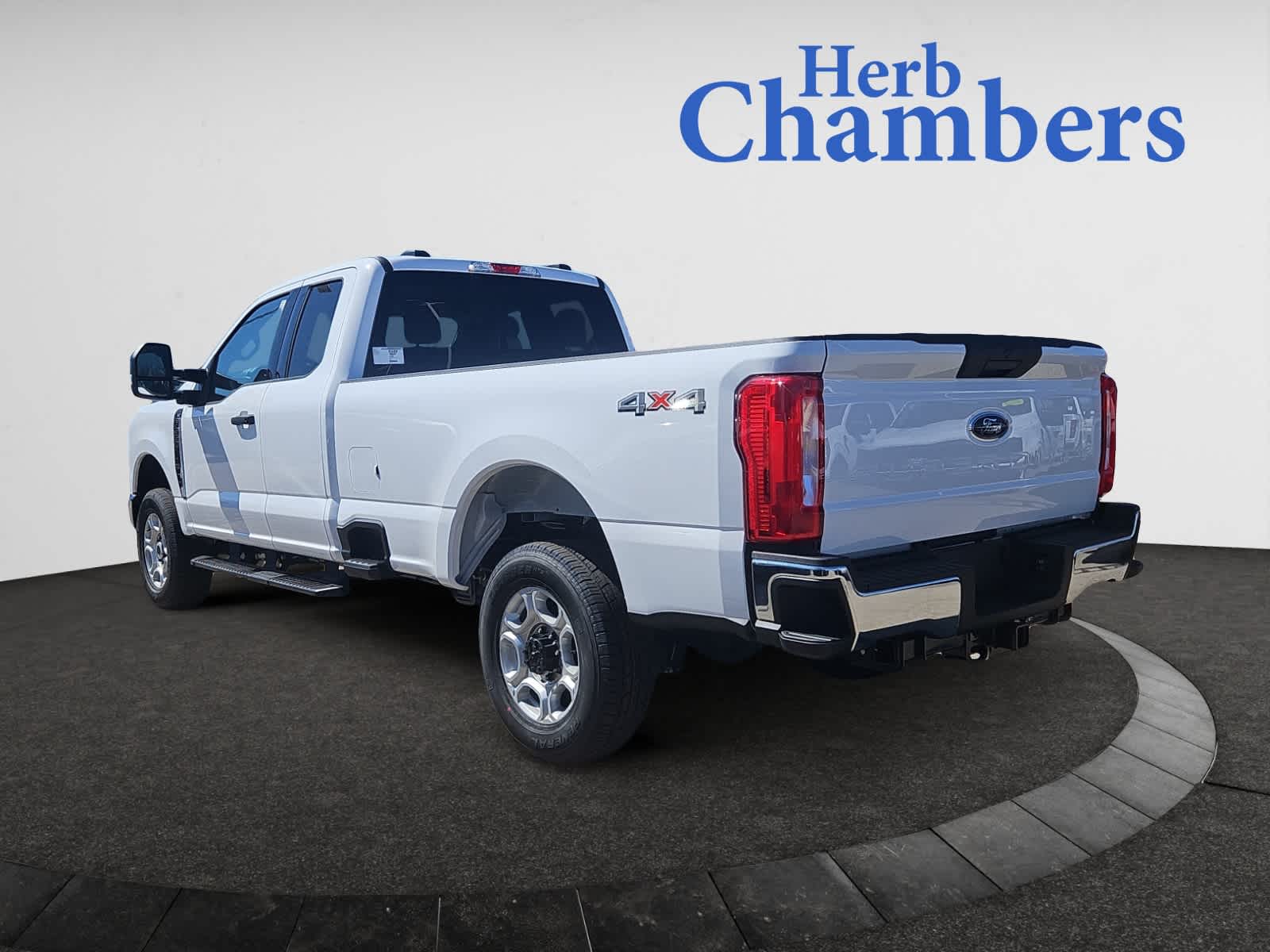 new 2025 Ford Super Duty F-350 SRW car, priced at $60,385