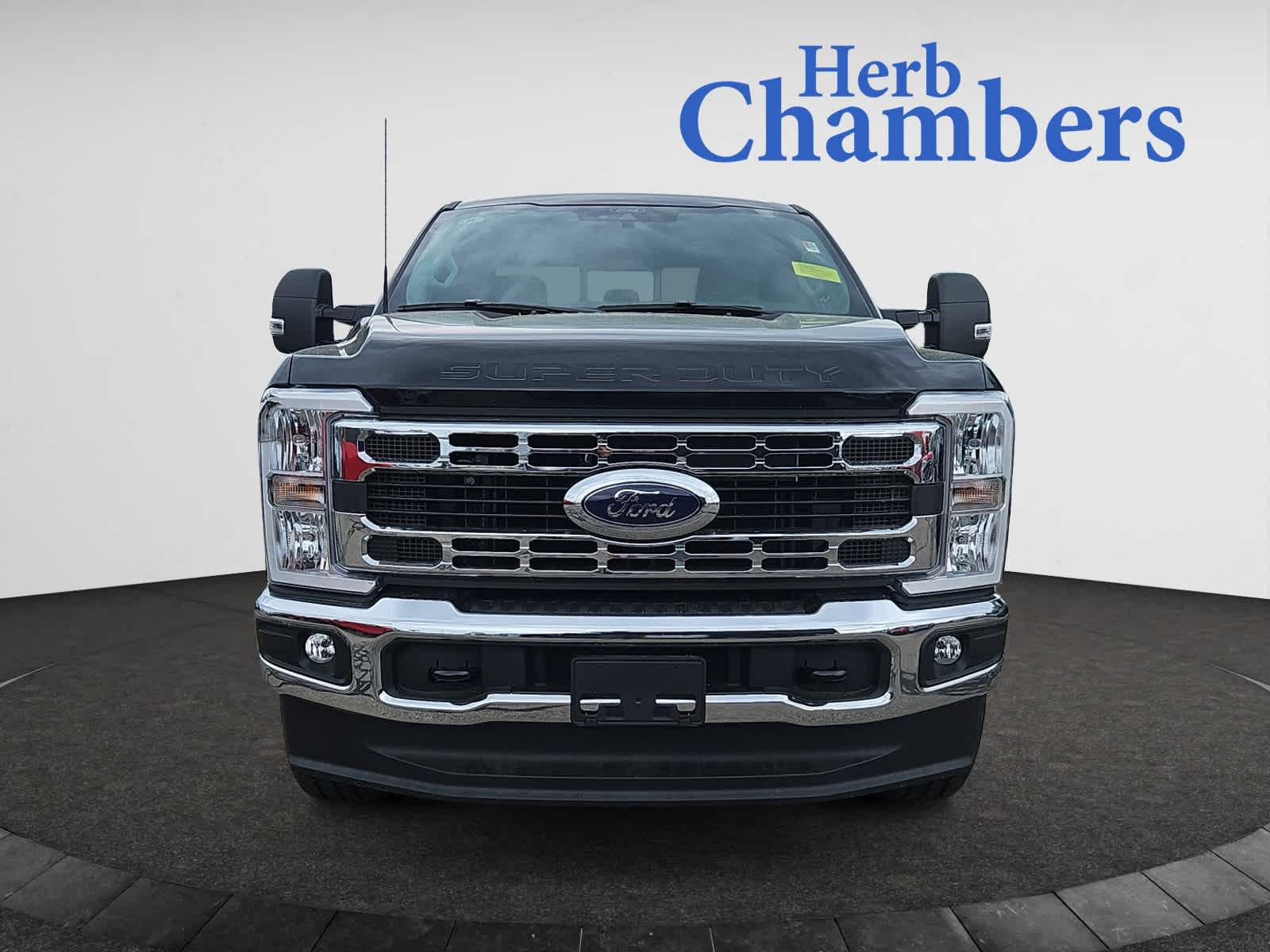 new 2025 Ford Super Duty F-350 SRW car, priced at $53,535