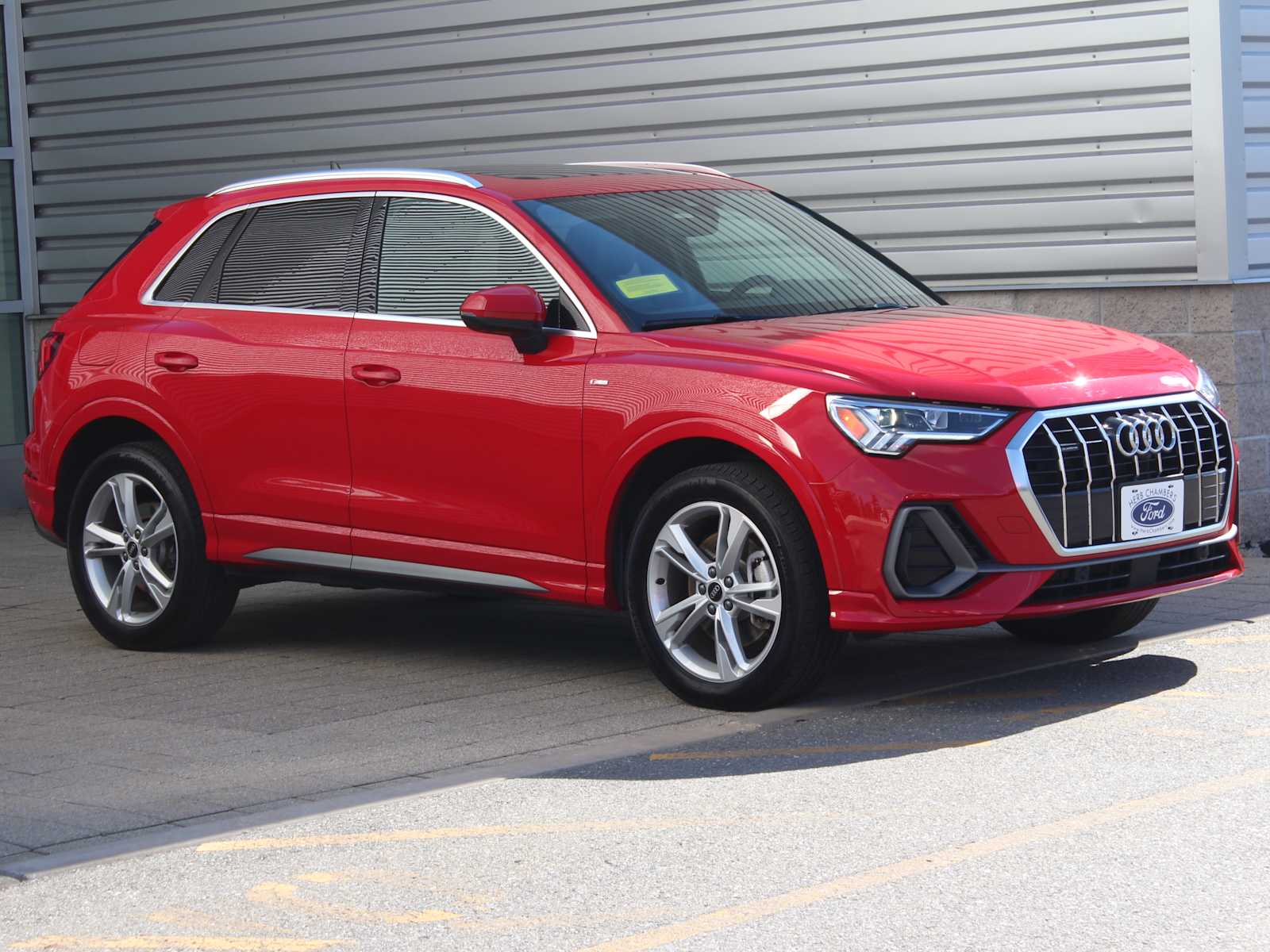 used 2022 Audi Q3 car, priced at $28,998