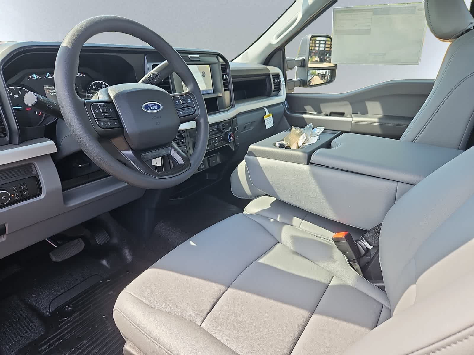 new 2025 Ford Super Duty F-350 SRW car, priced at $53,940