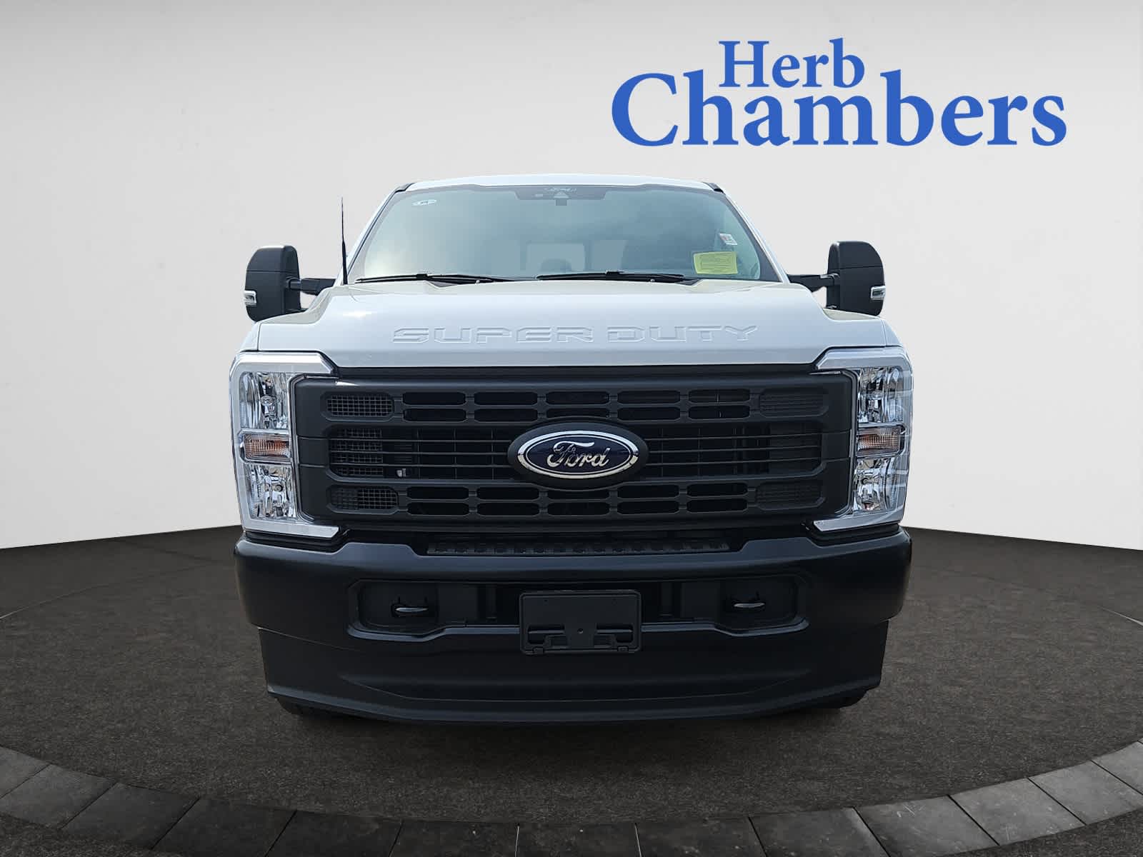 new 2025 Ford Super Duty F-350 SRW car, priced at $67,345