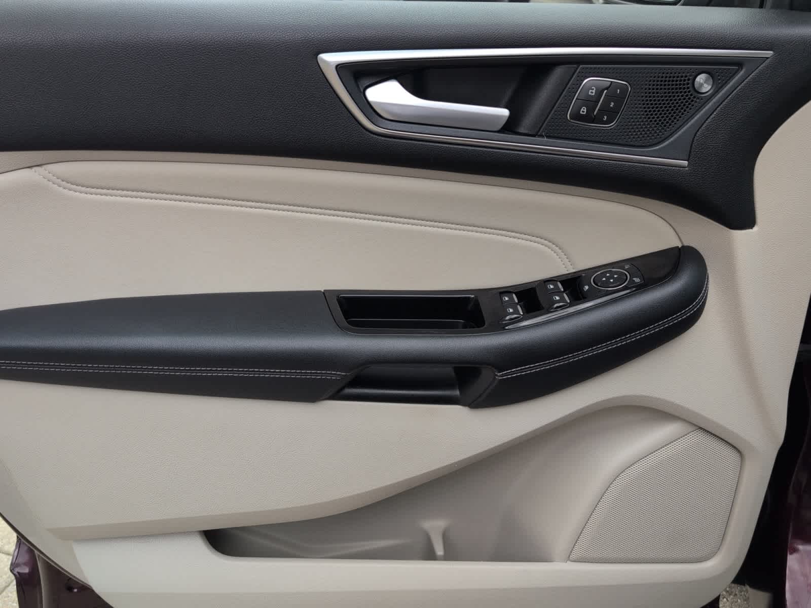 used 2019 Ford Edge car, priced at $18,998