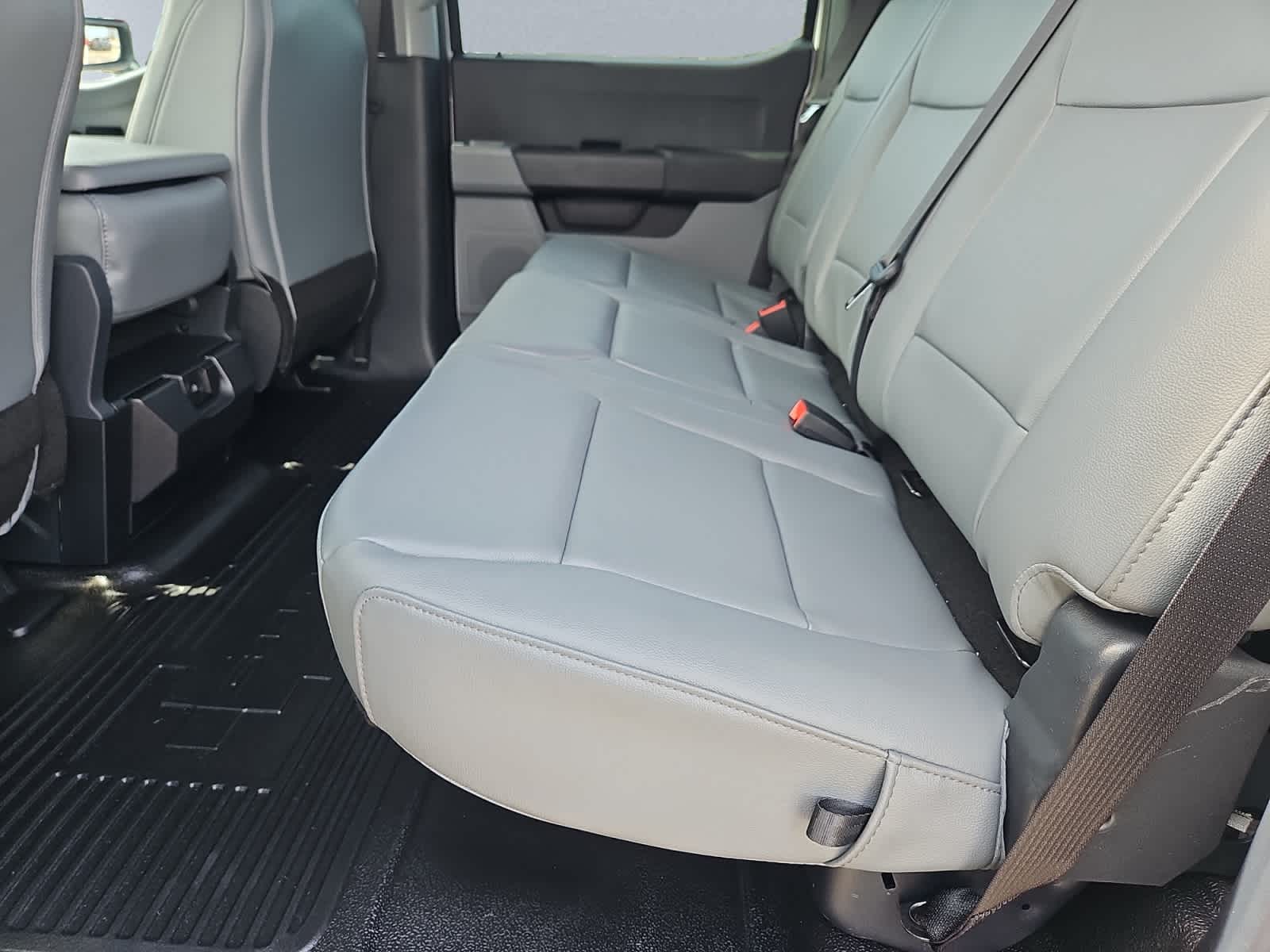 new 2025 Ford Super Duty F-350 DRW car, priced at $73,330
