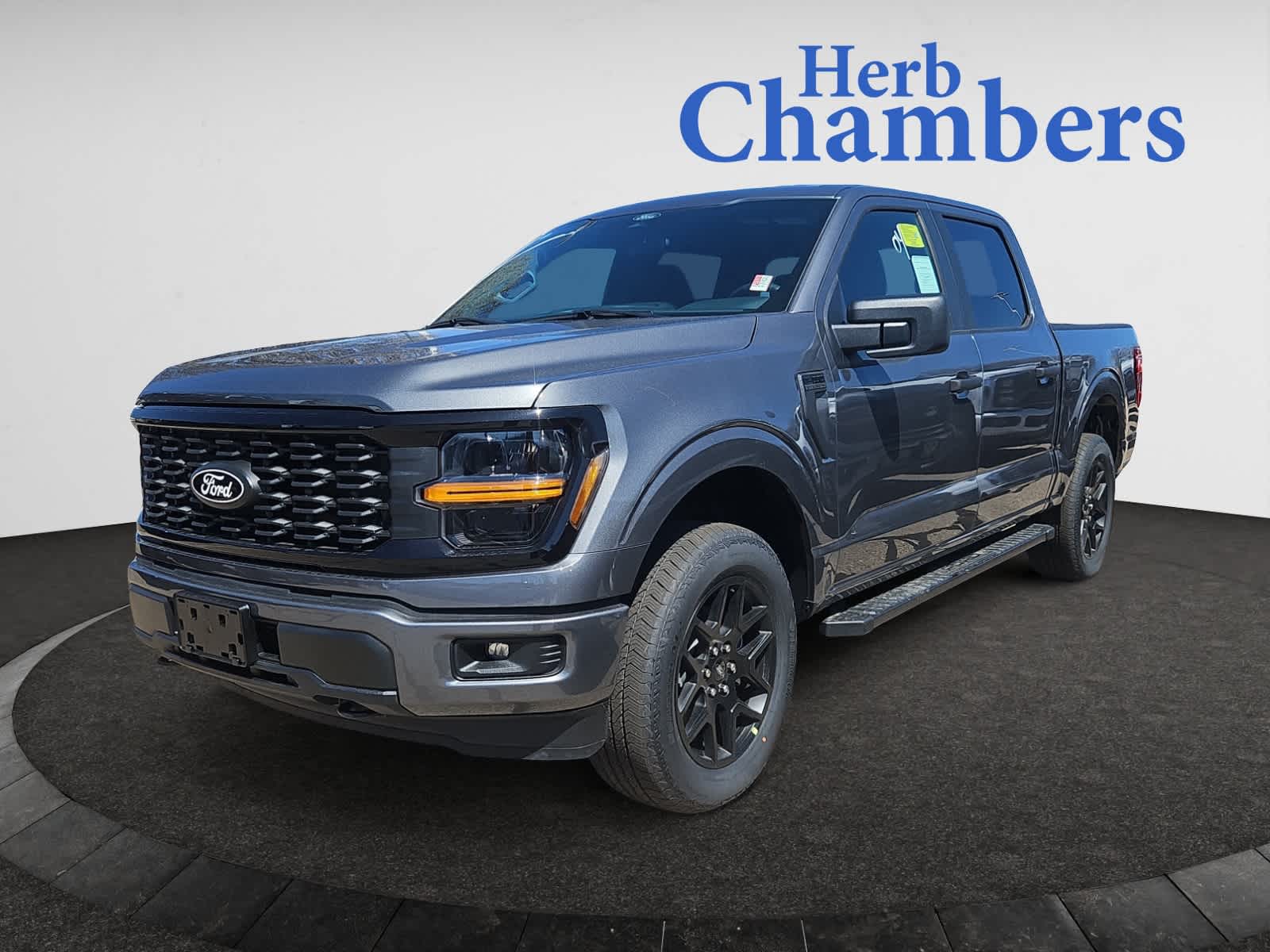 new 2025 Ford F-150 car, priced at $49,334
