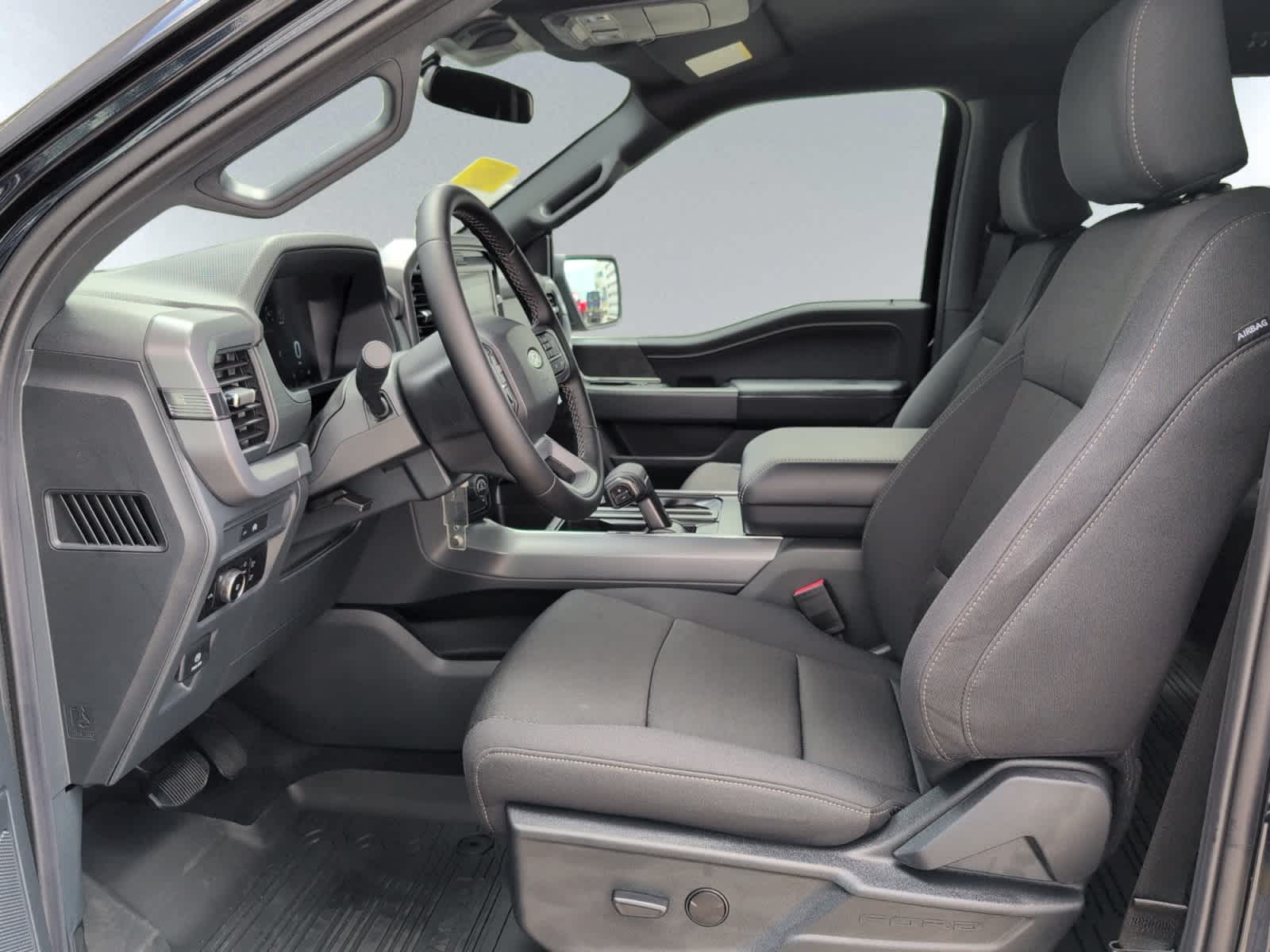 new 2025 Ford F-150 car, priced at $52,431
