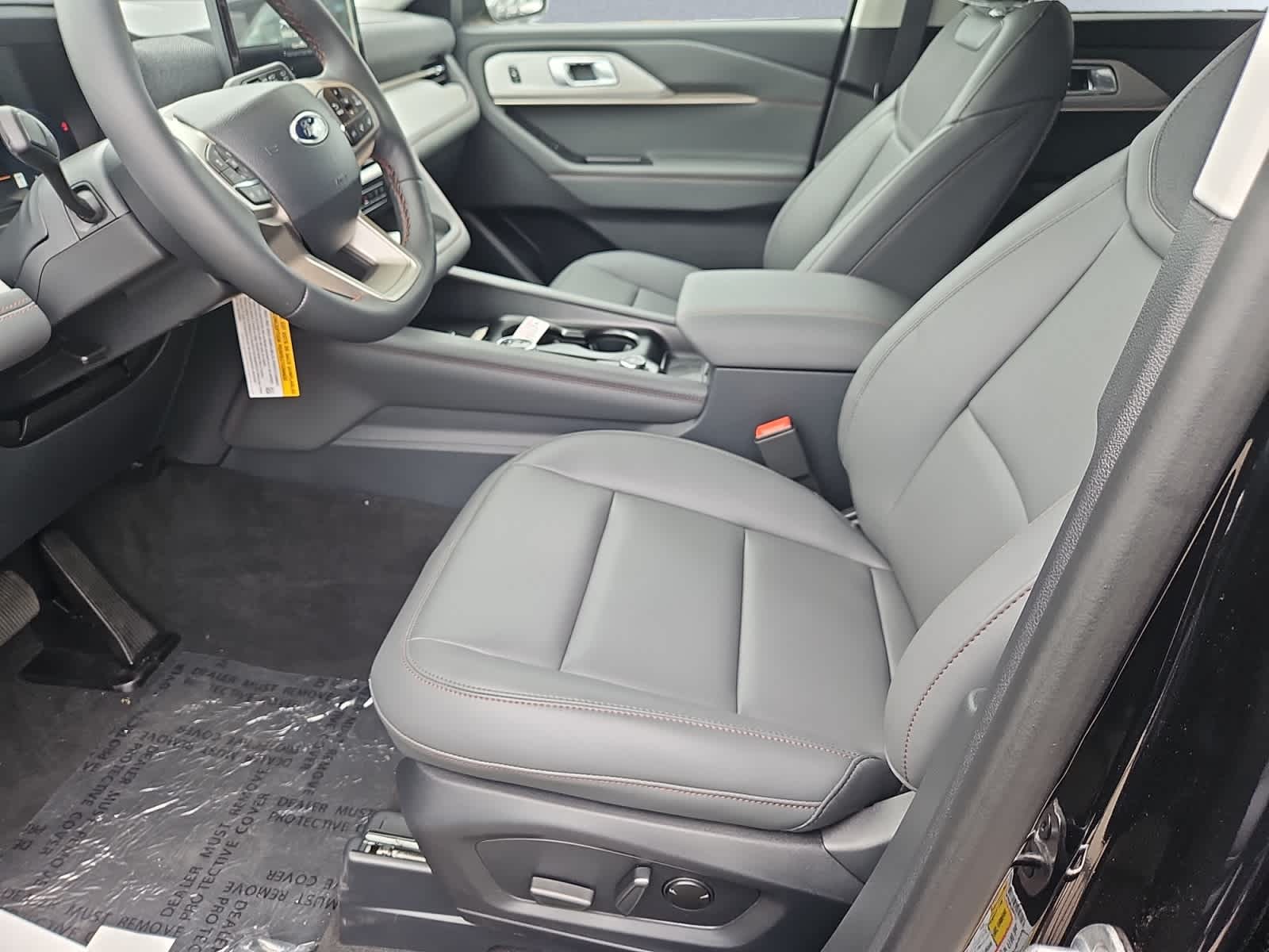 new 2025 Ford Explorer car, priced at $50,555