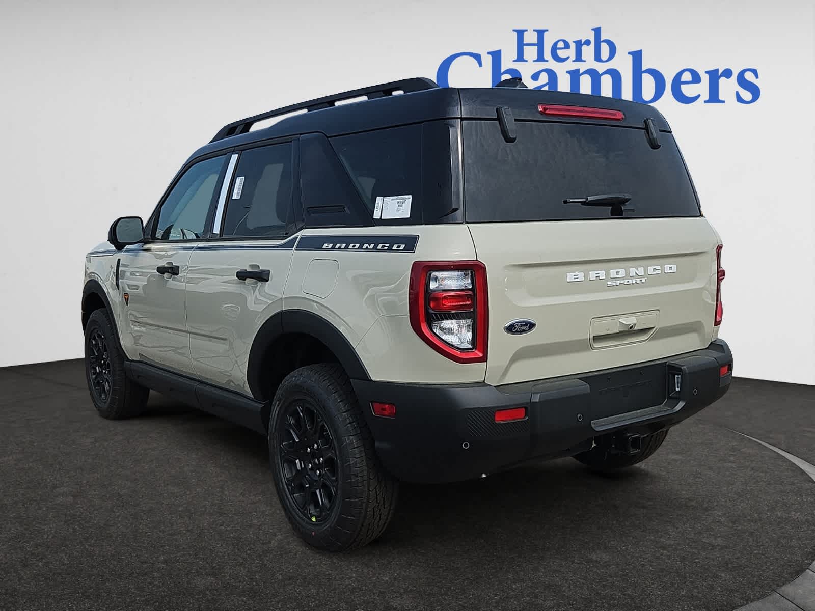 new 2025 Ford Bronco Sport car, priced at $43,165