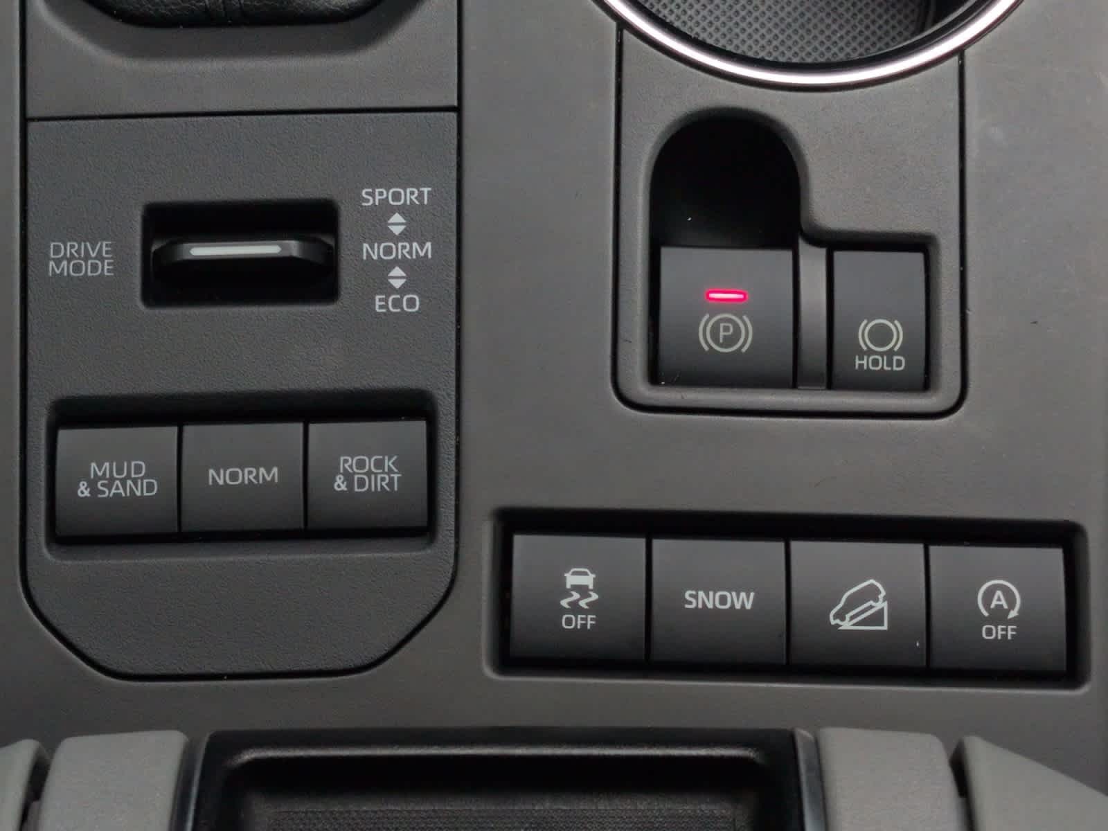 used 2021 Toyota Highlander car, priced at $30,998