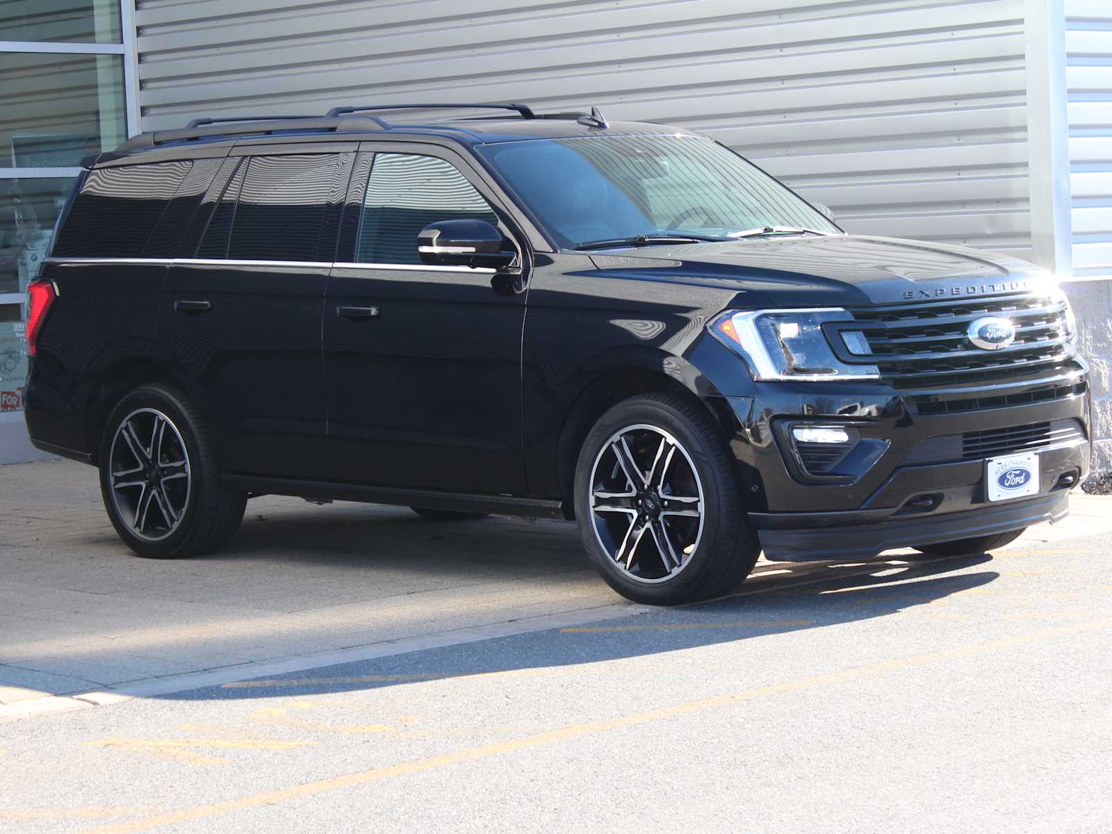 used 2021 Ford Expedition car, priced at $49,998