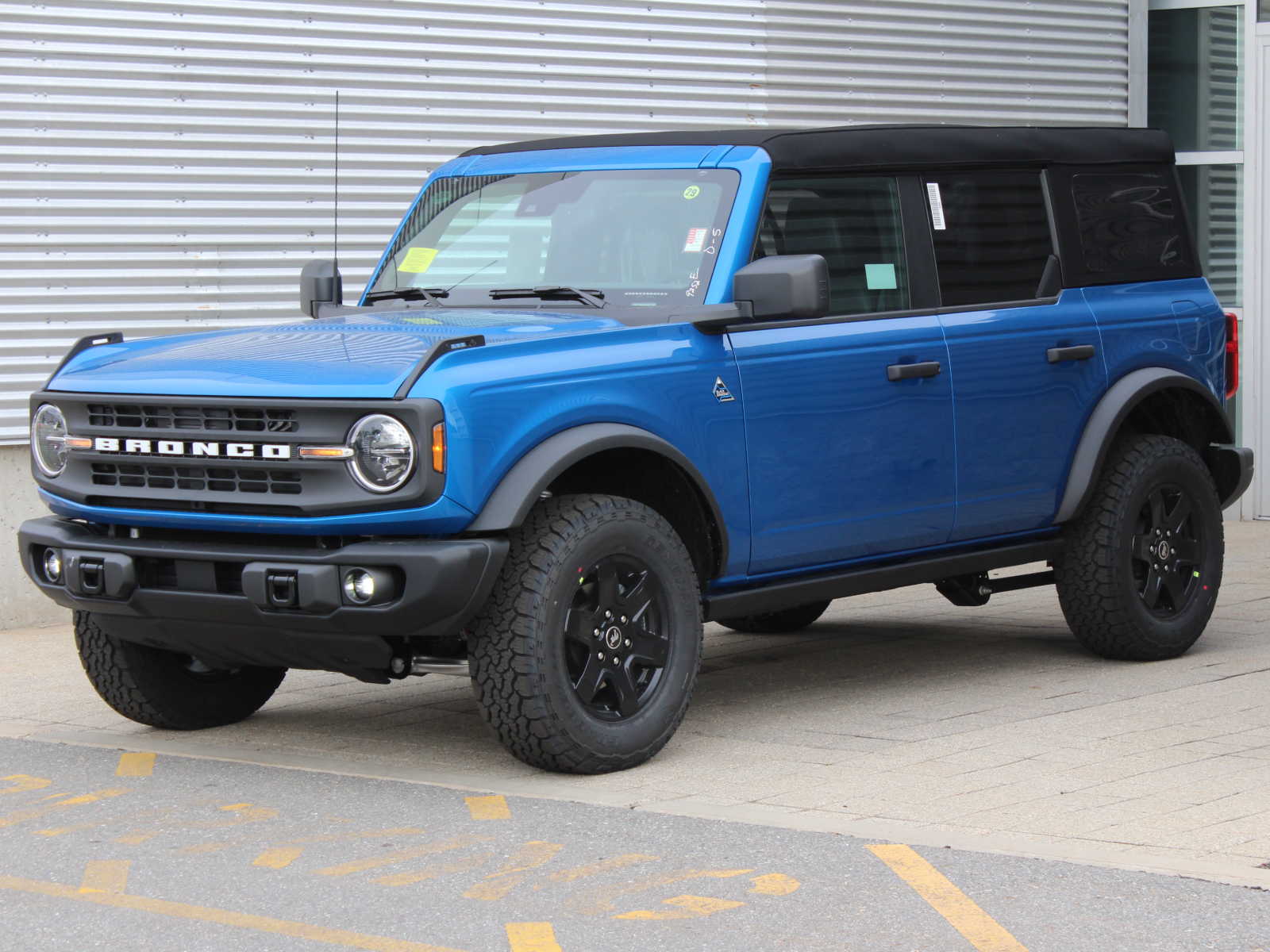 new 2024 Ford Bronco car, priced at $50,465