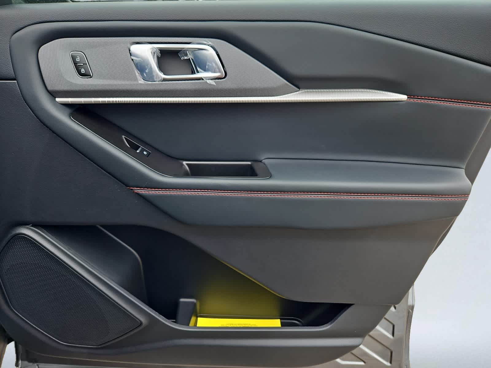 new 2025 Ford Explorer car, priced at $50,485