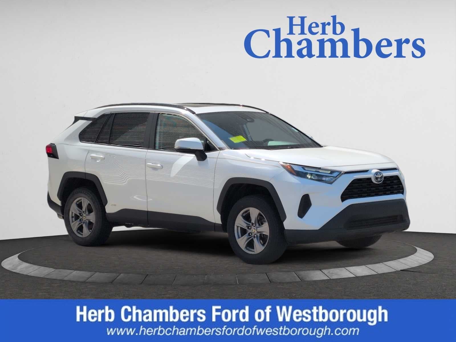 used 2022 Toyota RAV4 Hybrid car, priced at $30,798
