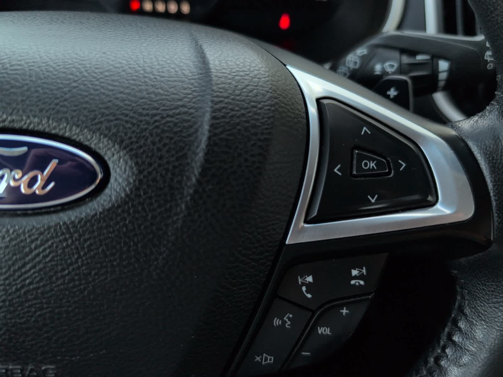 used 2015 Ford Edge car, priced at $9,998