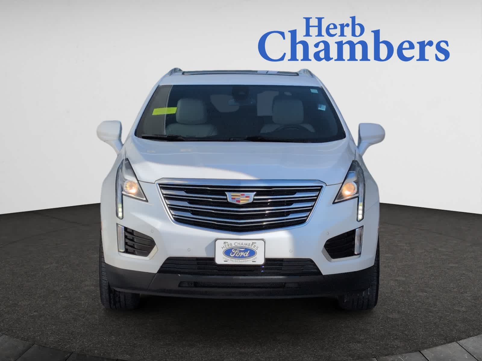 used 2018 Cadillac XT5 car, priced at $20,998