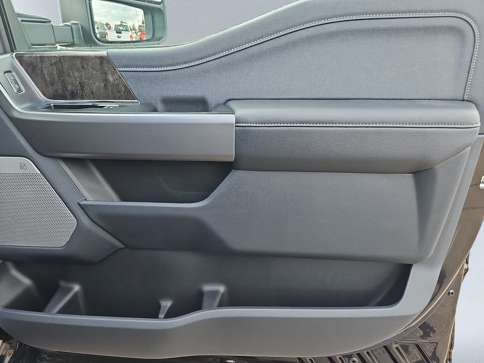 new 2025 Ford Super Duty F-350 SRW car, priced at $92,160