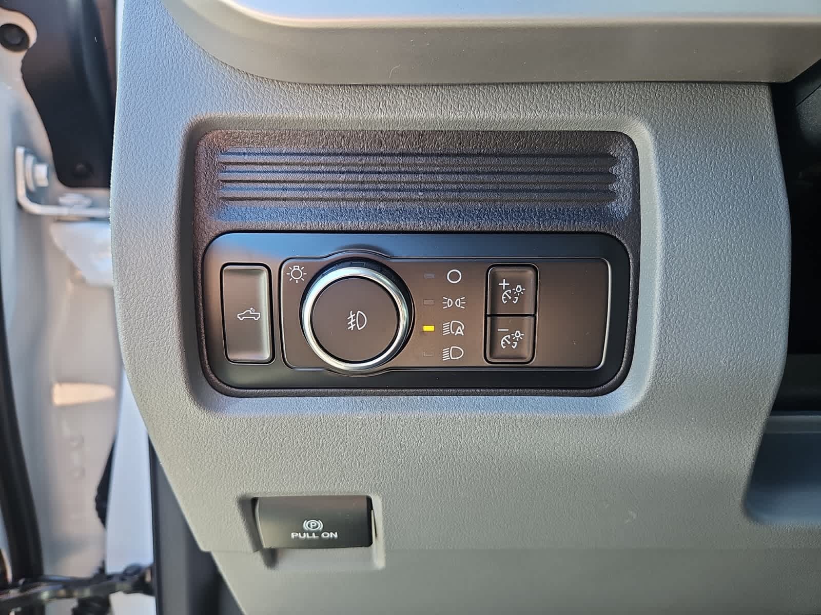 new 2025 Ford Super Duty F-350 SRW car, priced at $60,385