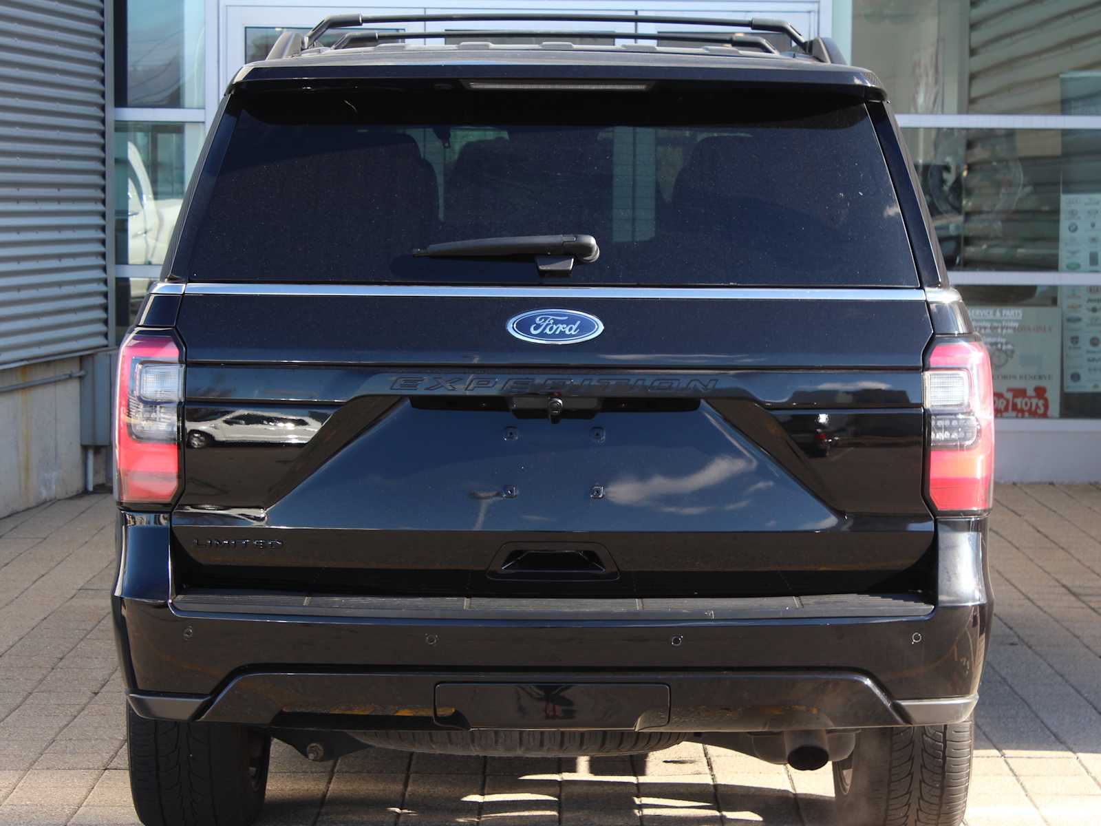 used 2021 Ford Expedition car, priced at $49,998