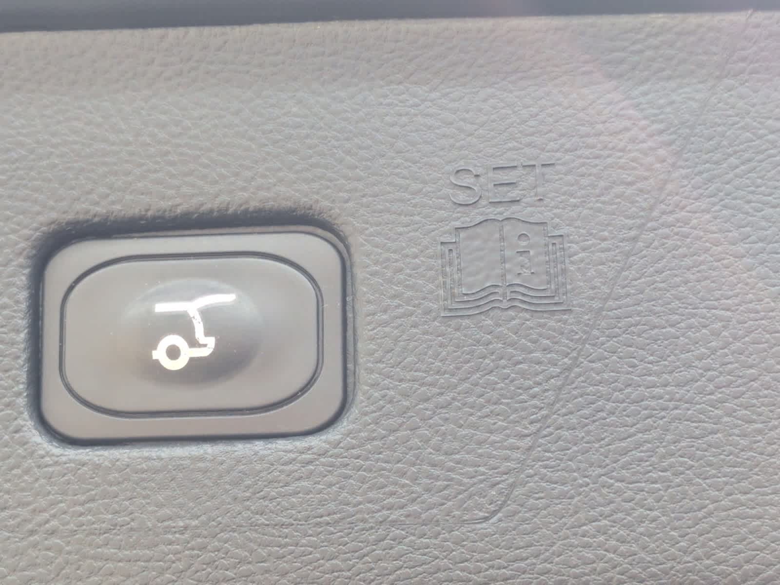 used 2022 Ford Edge car, priced at $25,998