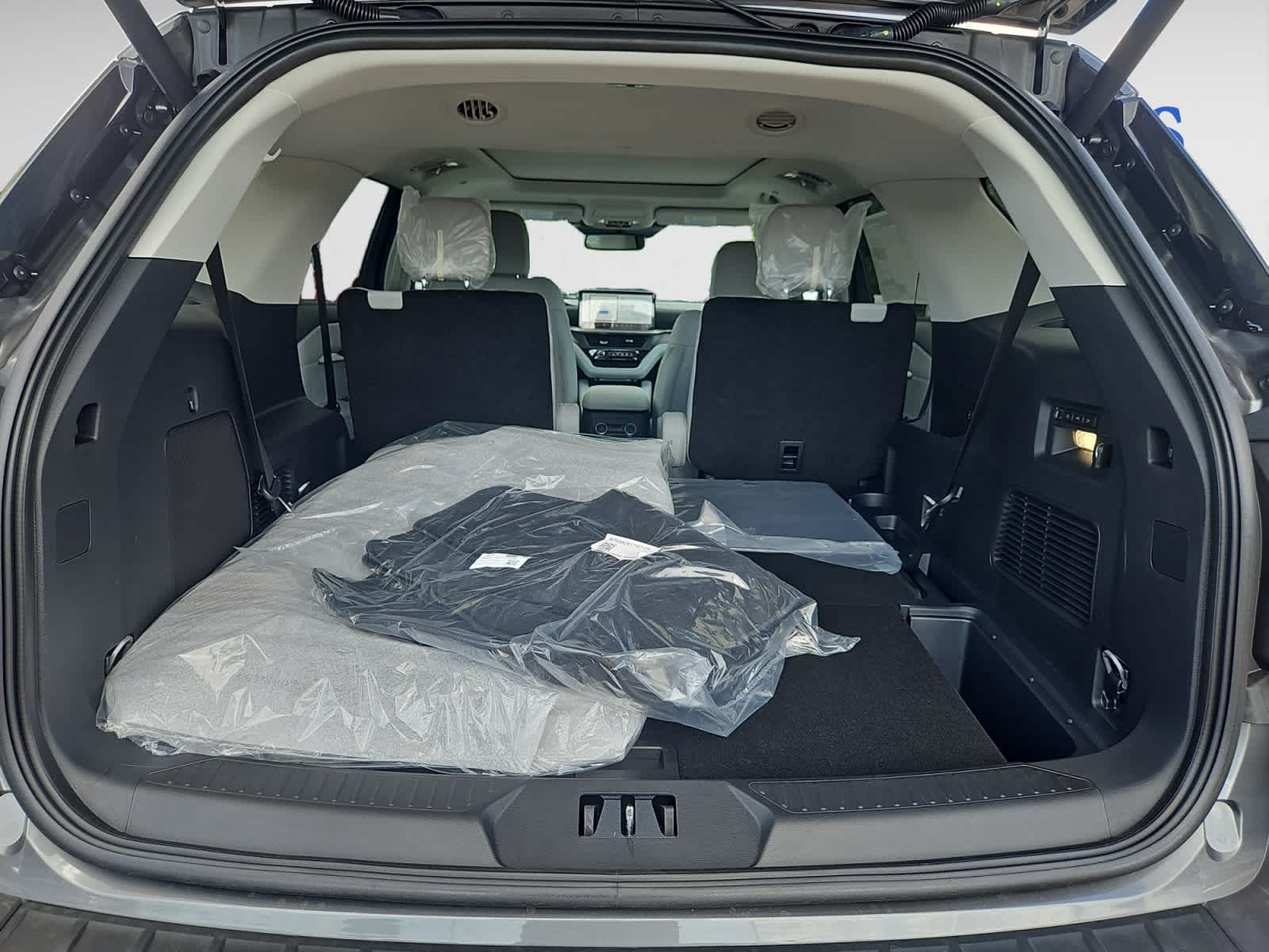 new 2025 Ford Explorer car, priced at $58,860