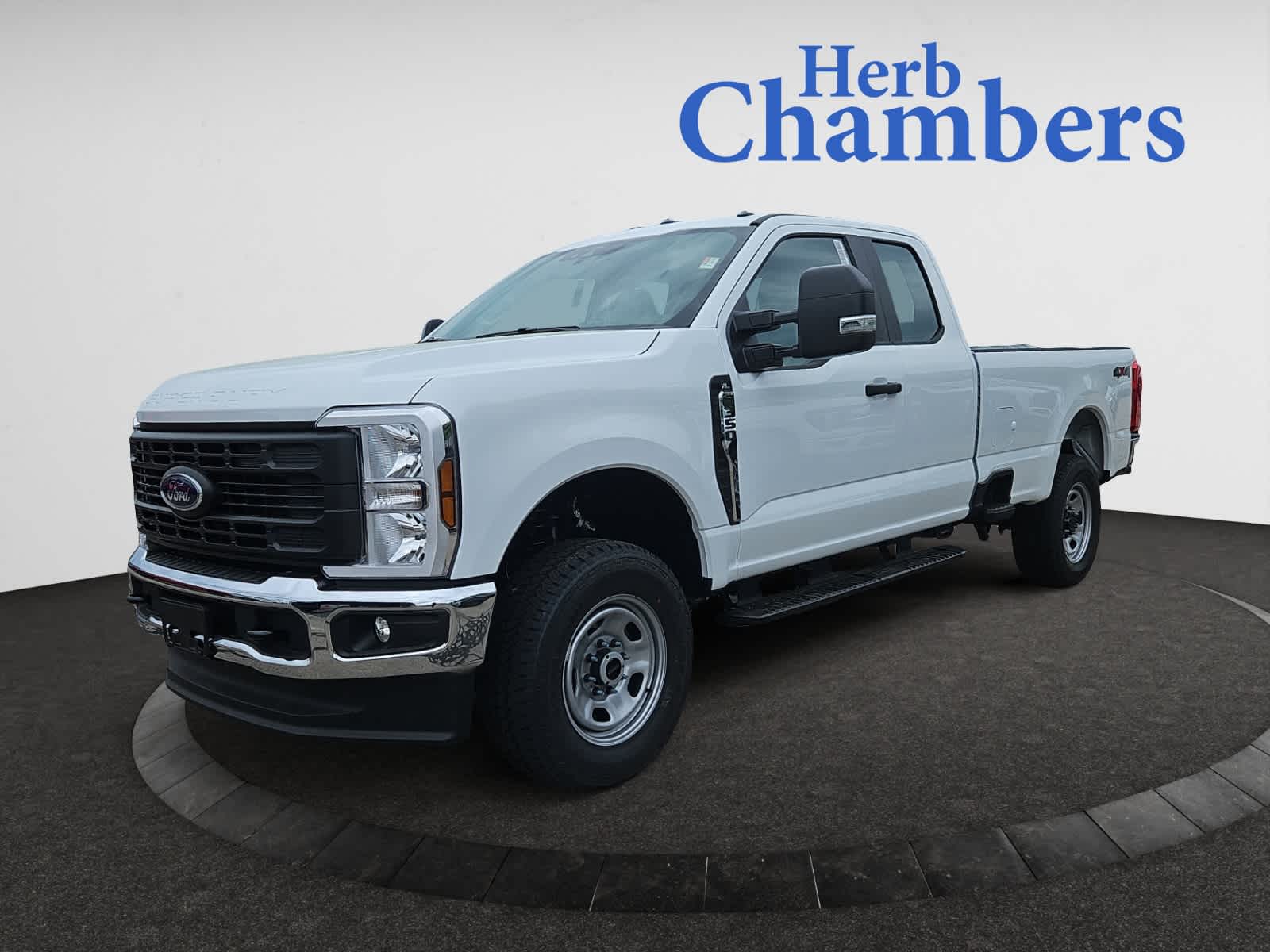 new 2025 Ford Super Duty F-350 SRW car, priced at $57,735