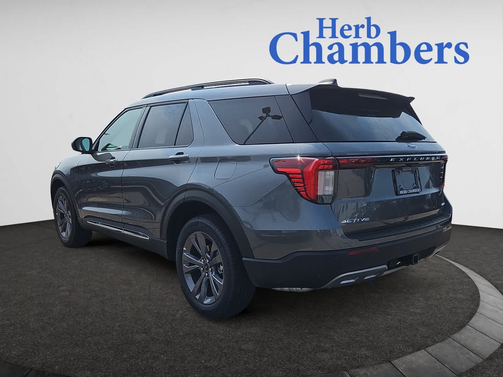 new 2025 Ford Explorer car, priced at $49,880