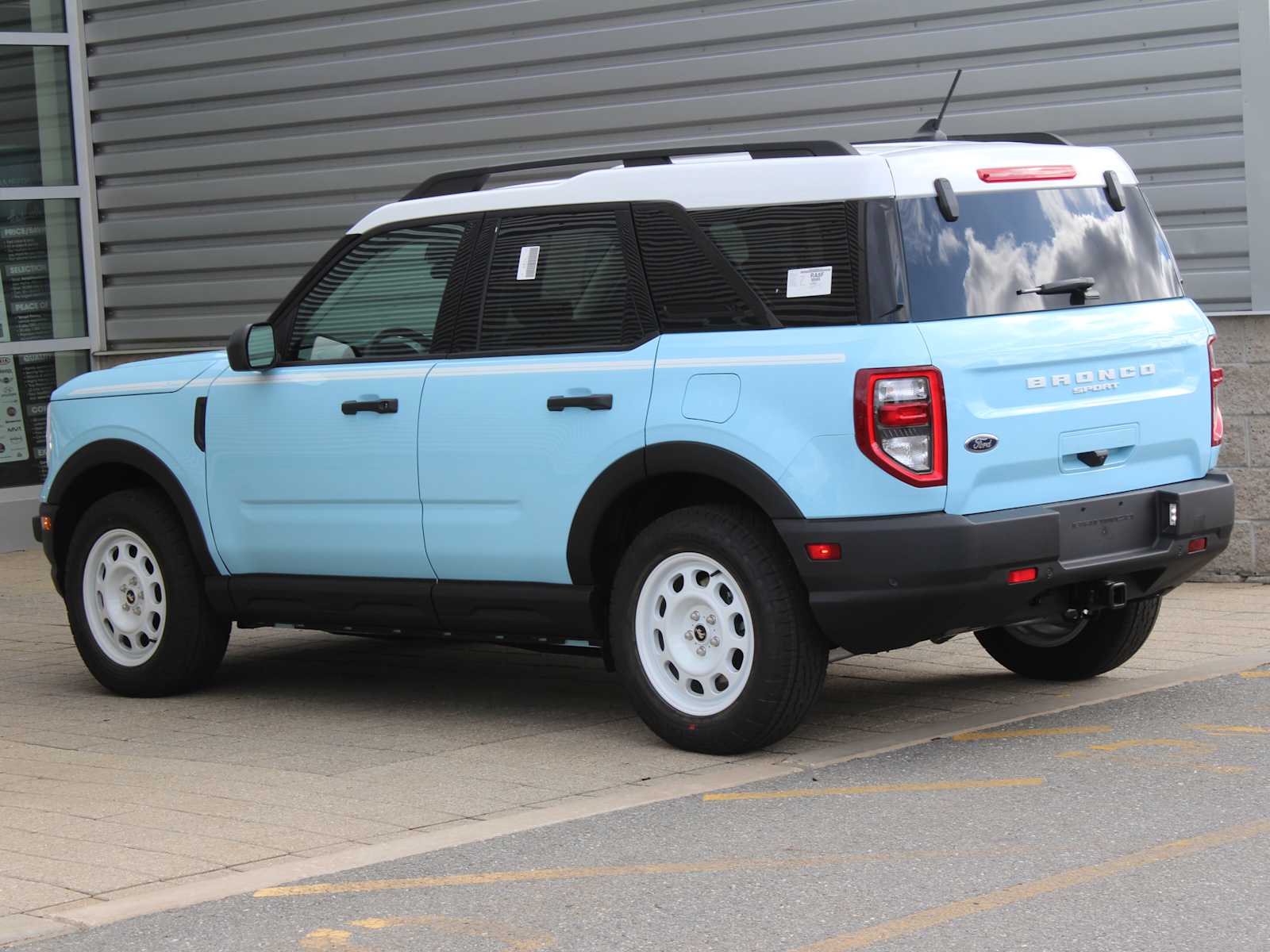 new 2024 Ford Bronco Sport car, priced at $36,235