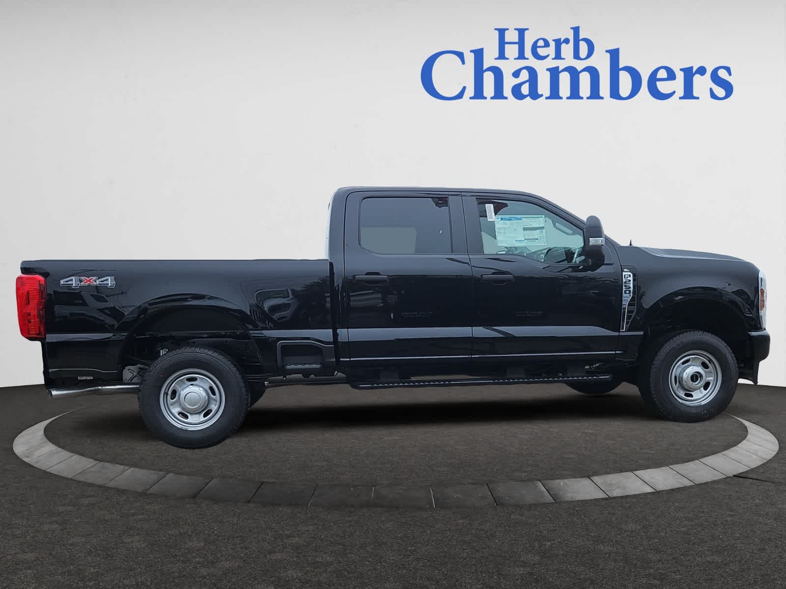 new 2025 Ford Super Duty F-250 SRW car, priced at $56,195