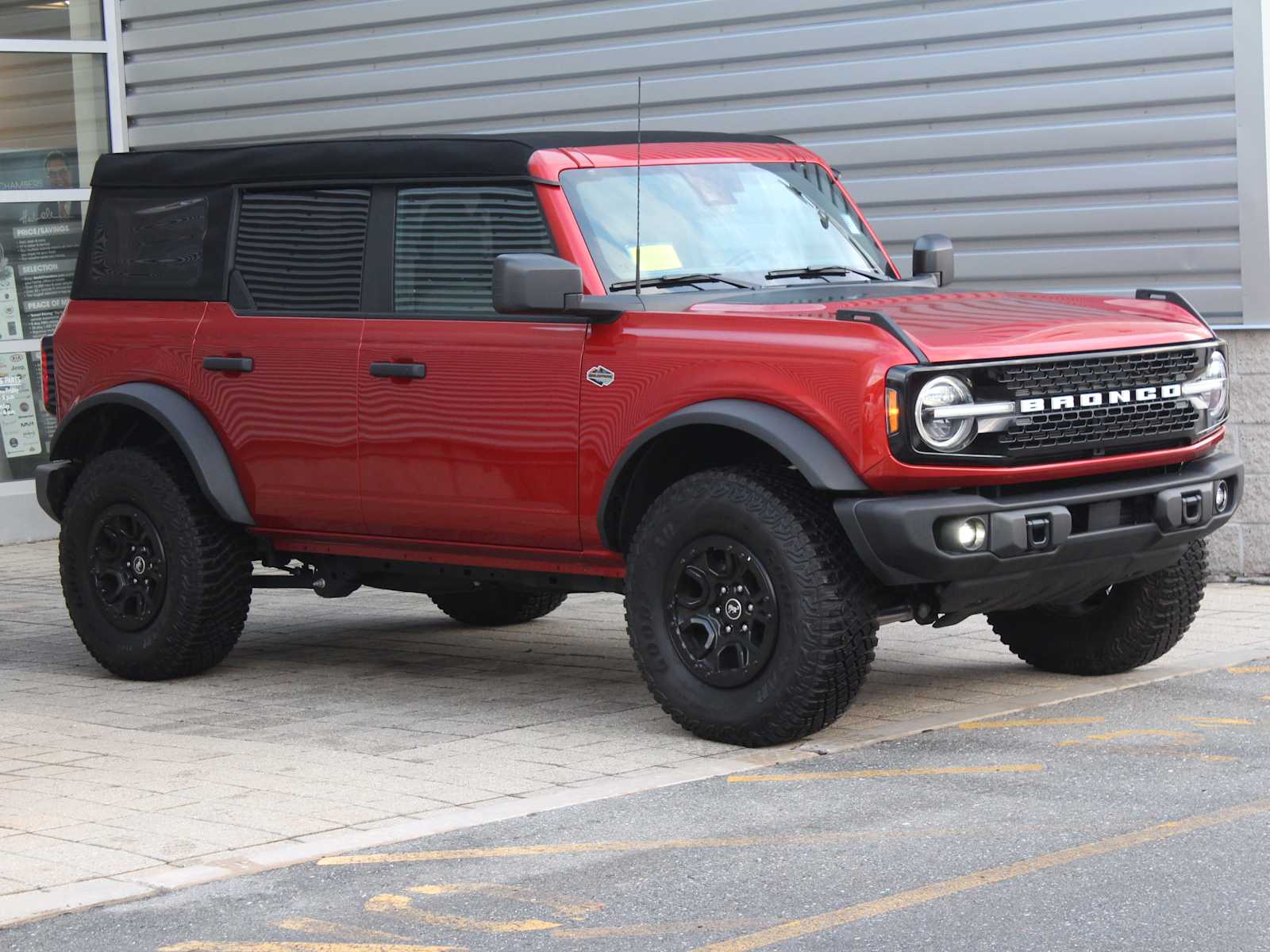 used 2023 Ford Bronco car, priced at $51,998