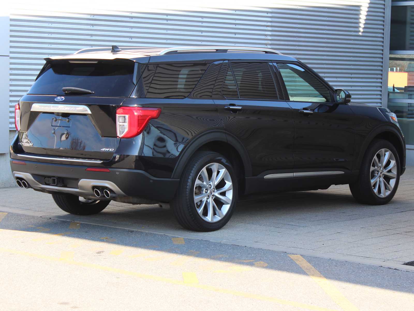 used 2021 Ford Explorer car, priced at $39,998