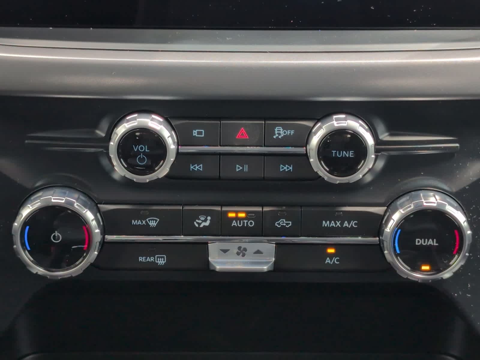 new 2025 Ford F-150 car, priced at $52,431