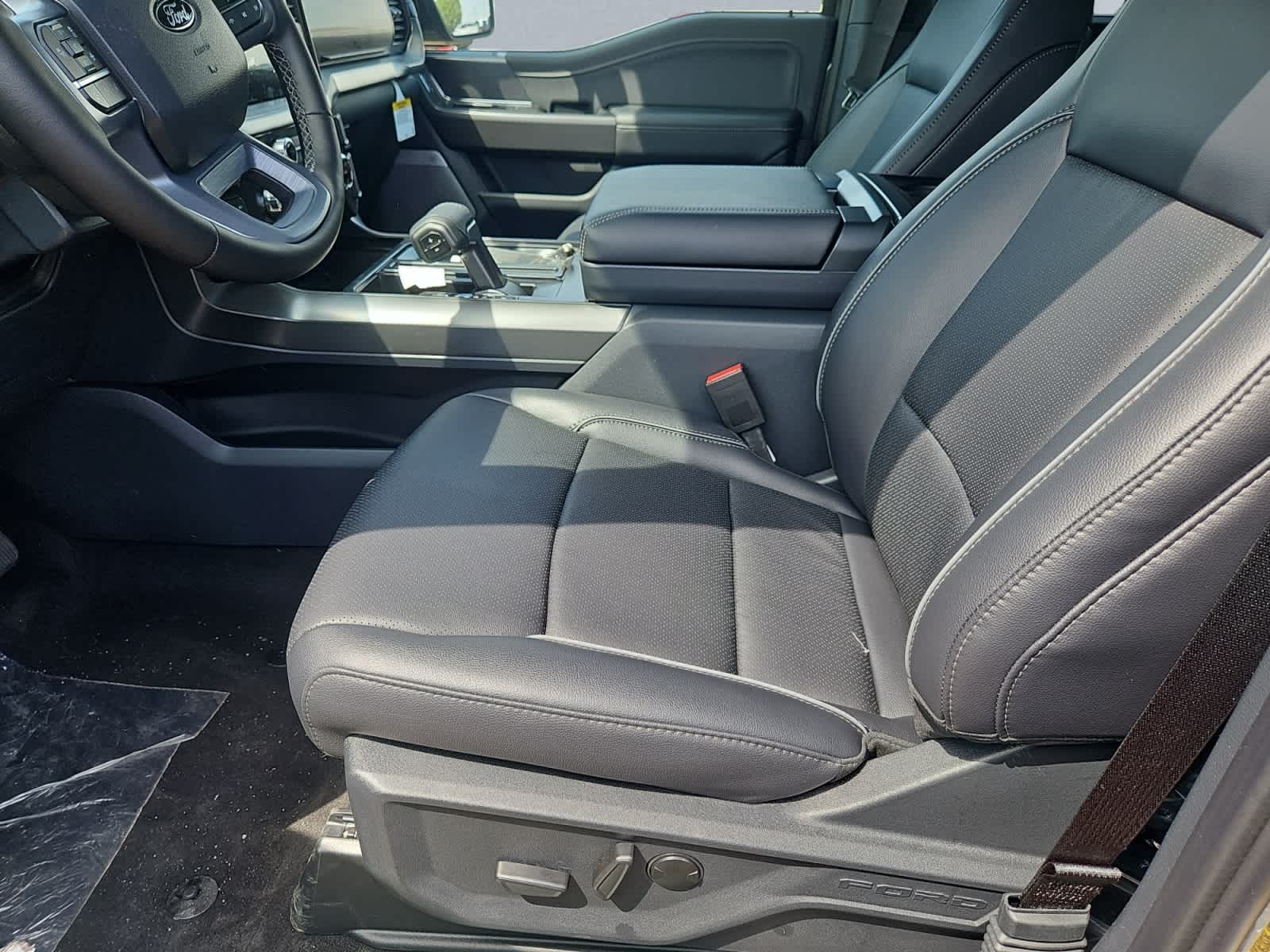 new 2025 Ford F-150 car, priced at $65,559