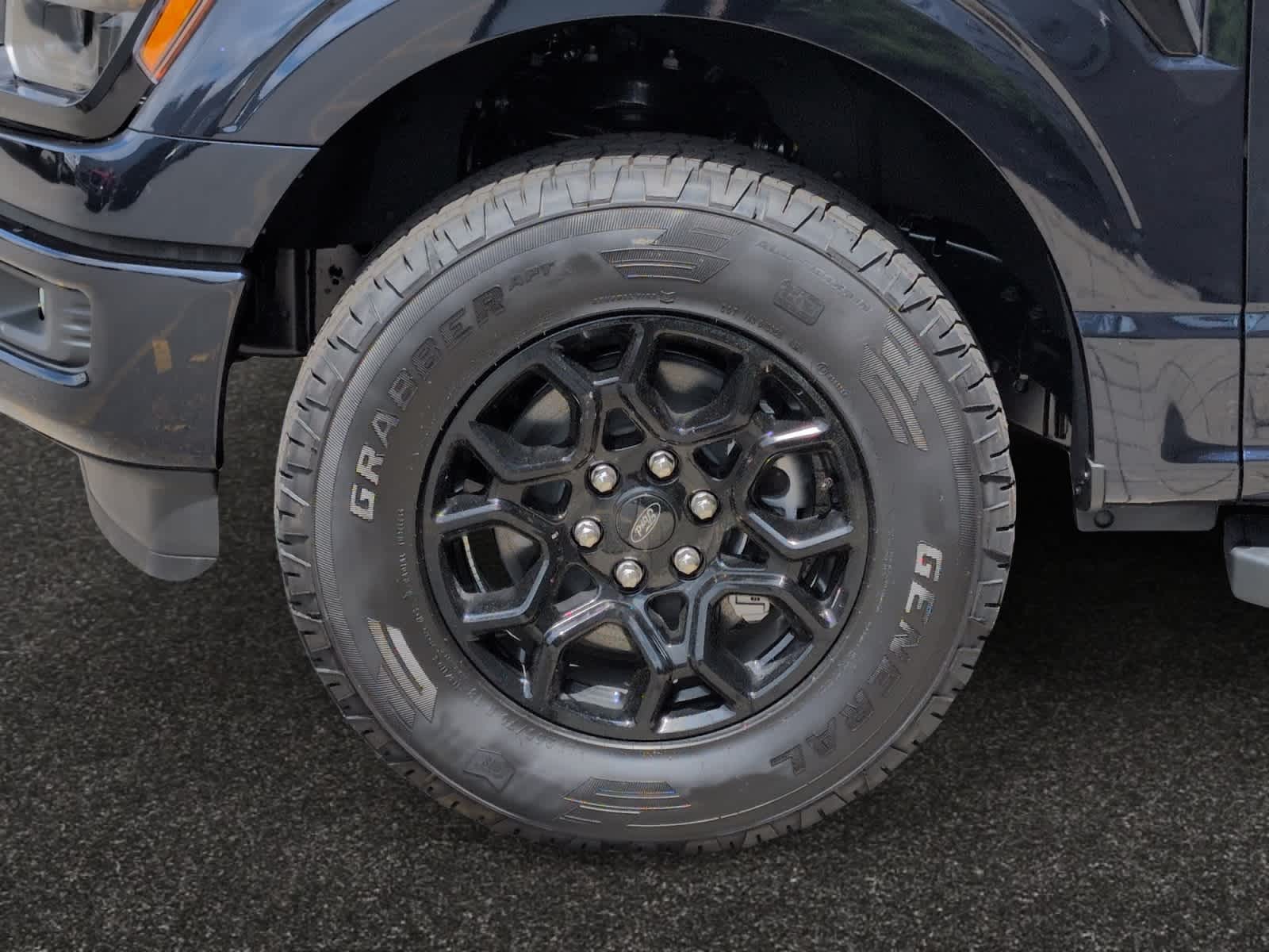 new 2025 Ford F-150 car, priced at $52,431