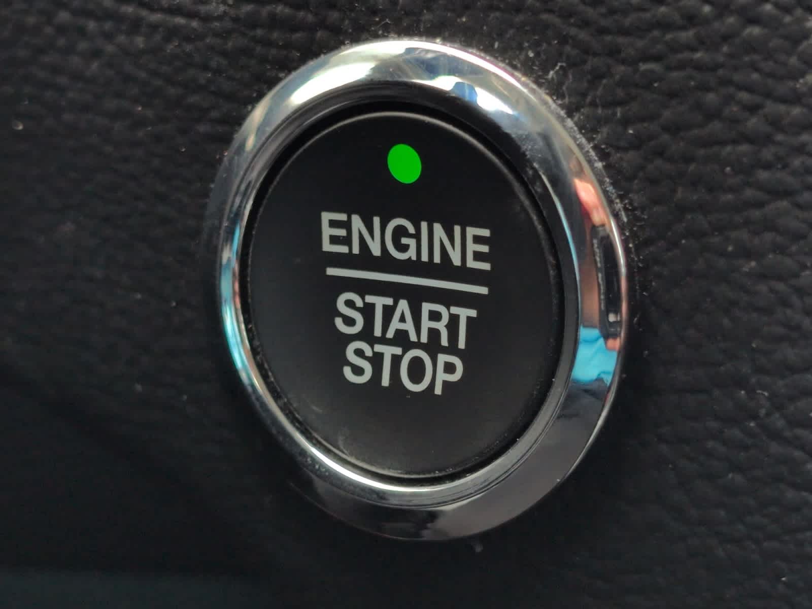 used 2022 Ford Edge car, priced at $26,998
