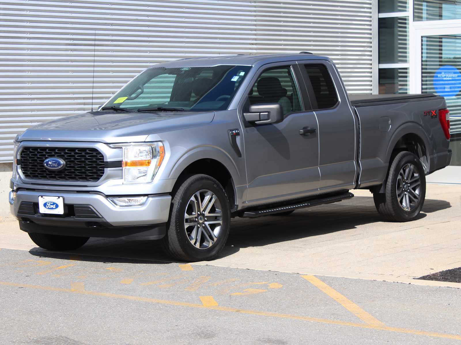 used 2021 Ford F-150 car, priced at $31,998