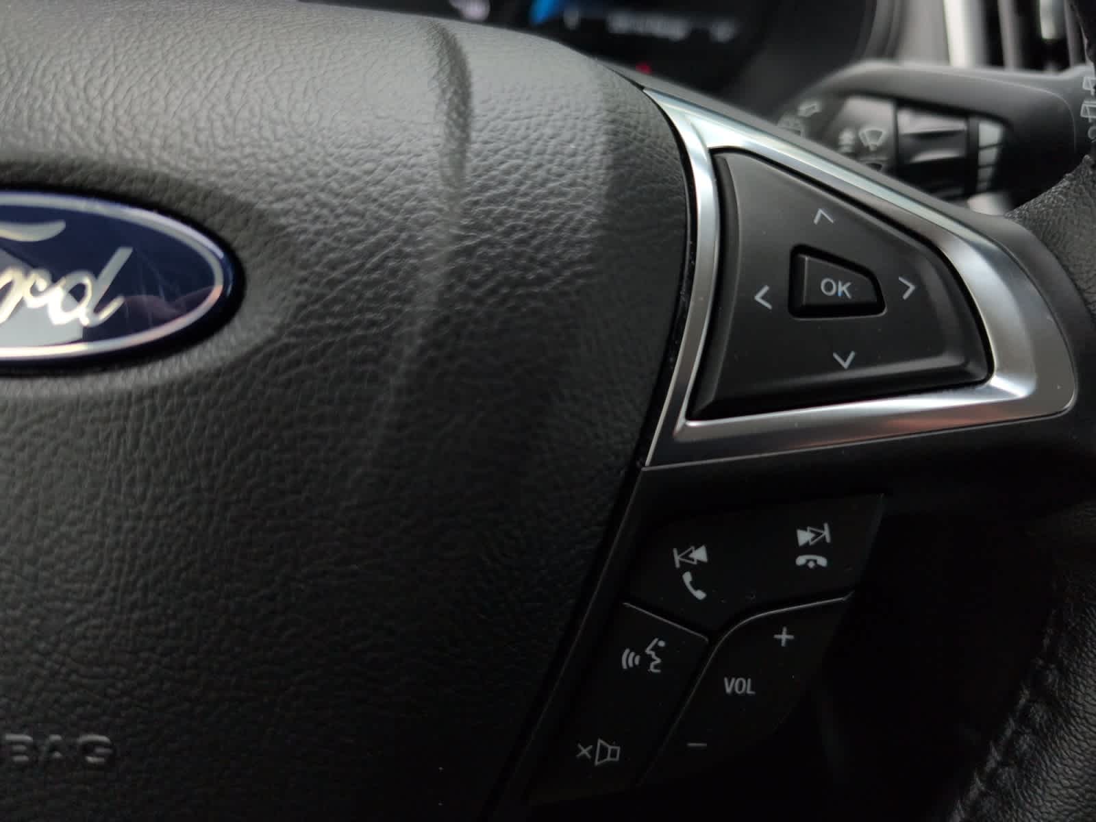 used 2022 Ford Edge car, priced at $28,498