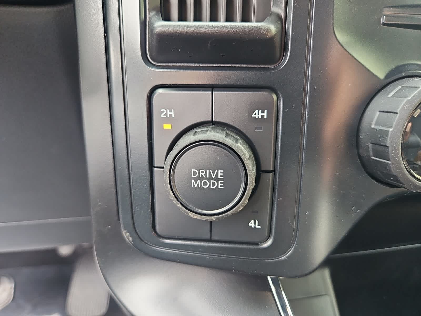 new 2025 Ford F-150 car, priced at $49,507