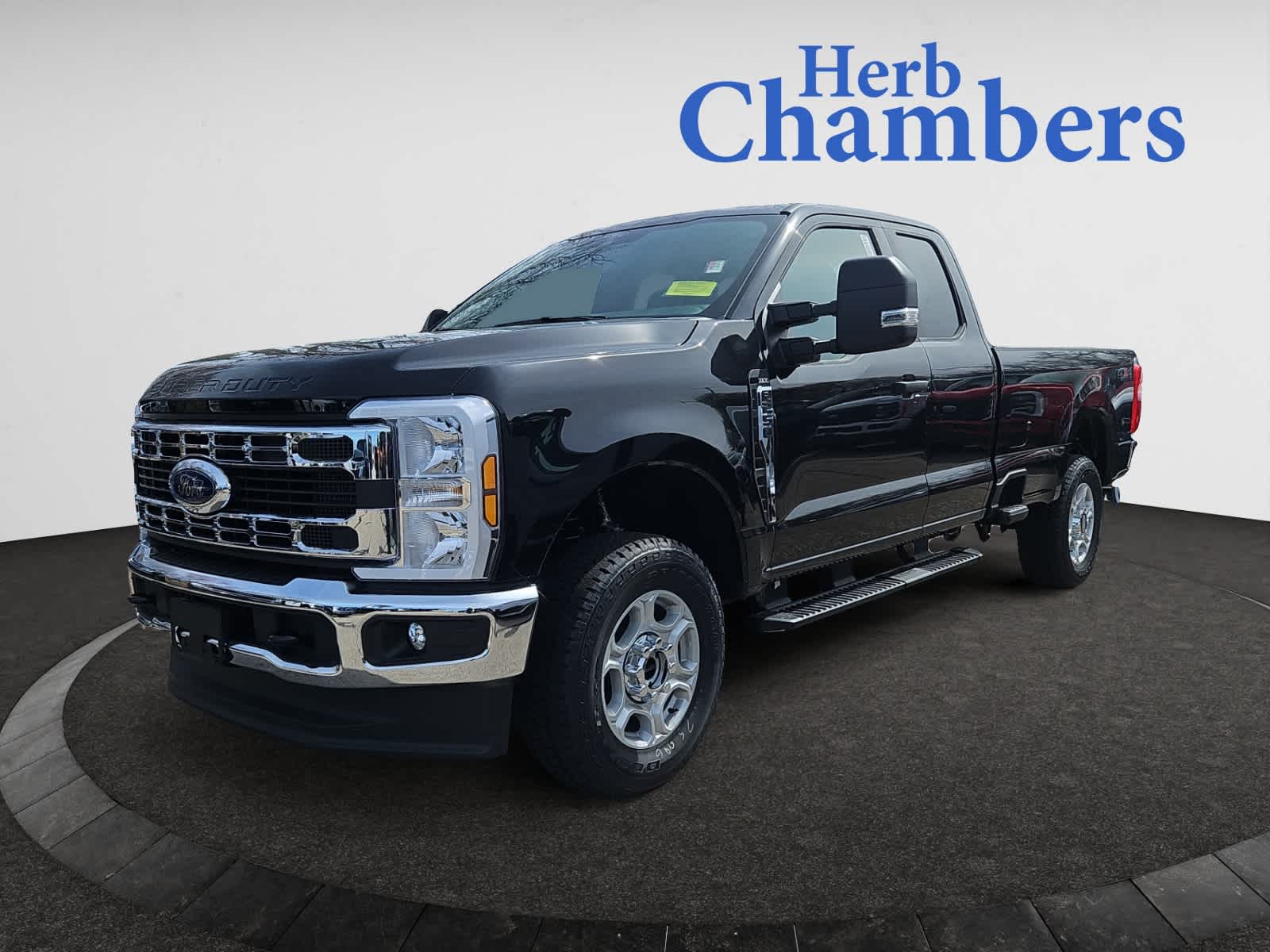 new 2025 Ford Super Duty F-250 SRW car, priced at $56,620