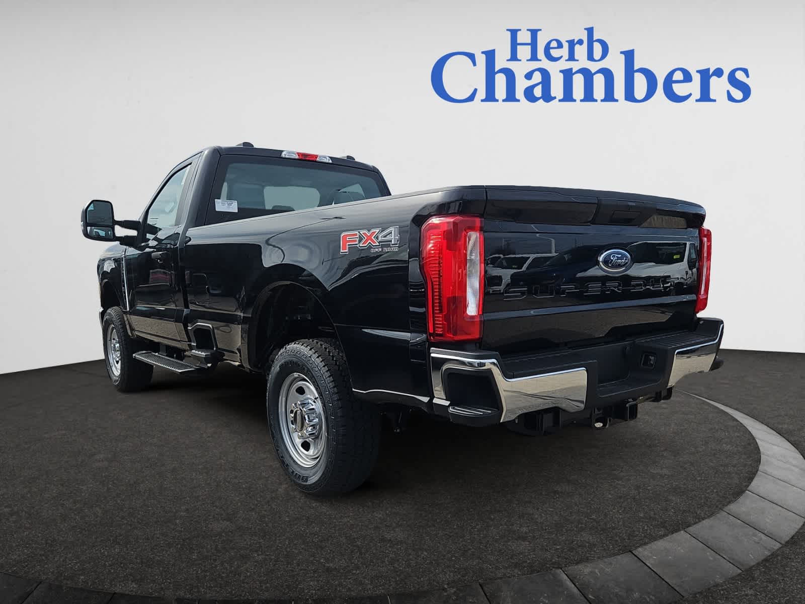 new 2025 Ford Super Duty F-350 SRW car, priced at $54,555
