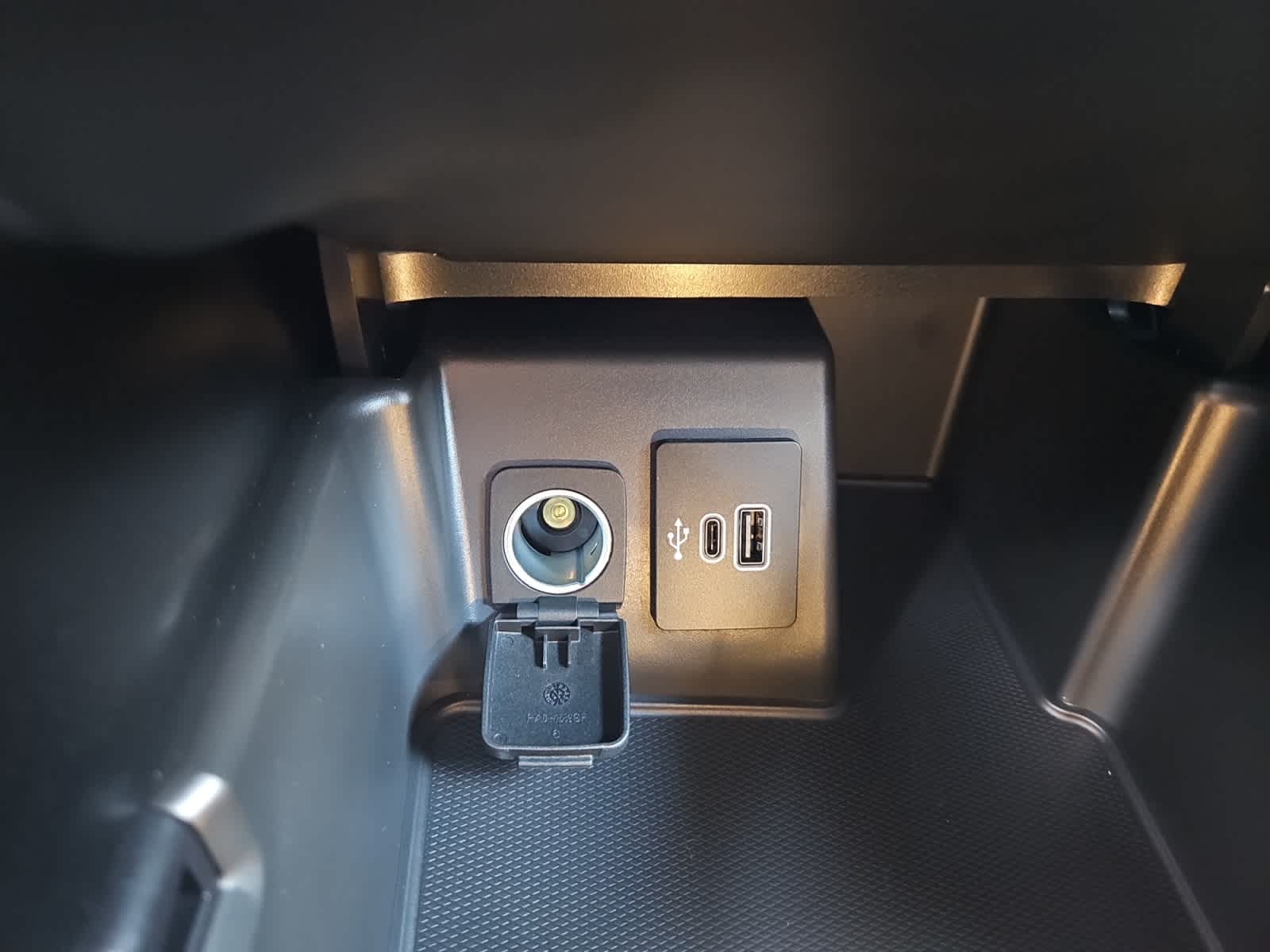 new 2025 Ford Explorer car, priced at $62,155