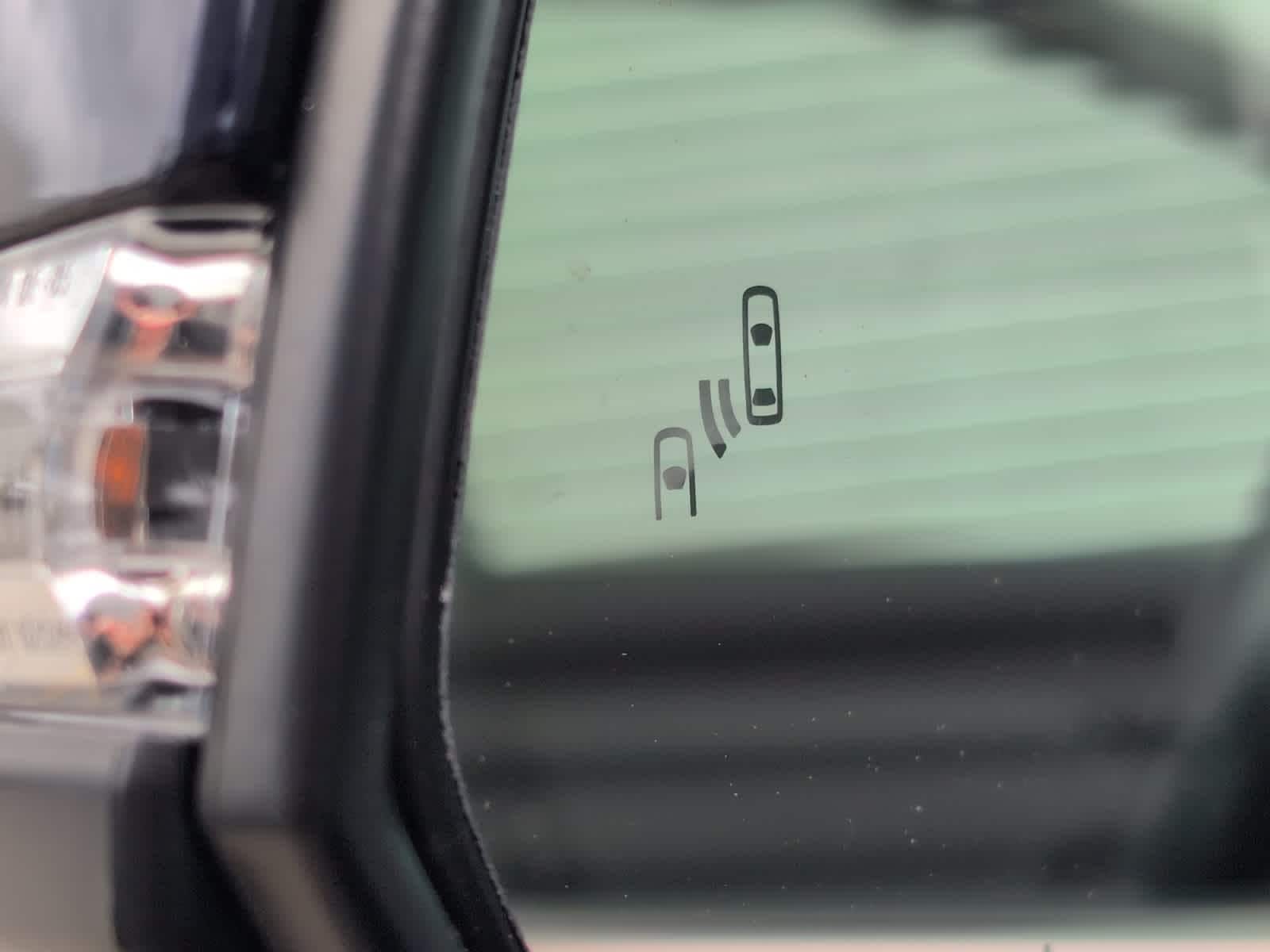used 2021 Toyota Highlander car, priced at $30,998
