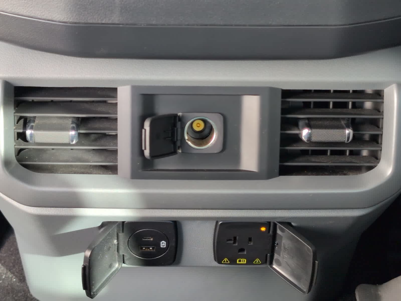 used 2021 Ford F-150 car, priced at $39,998