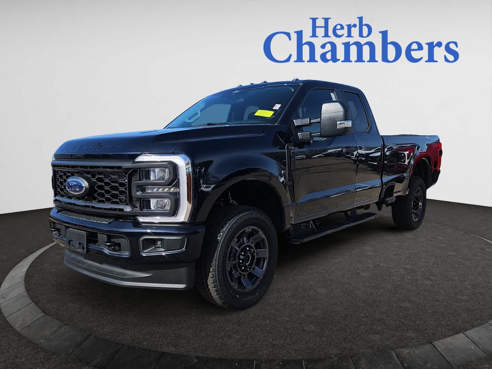new 2025 Ford Super Duty F-350 SRW car, priced at $59,645