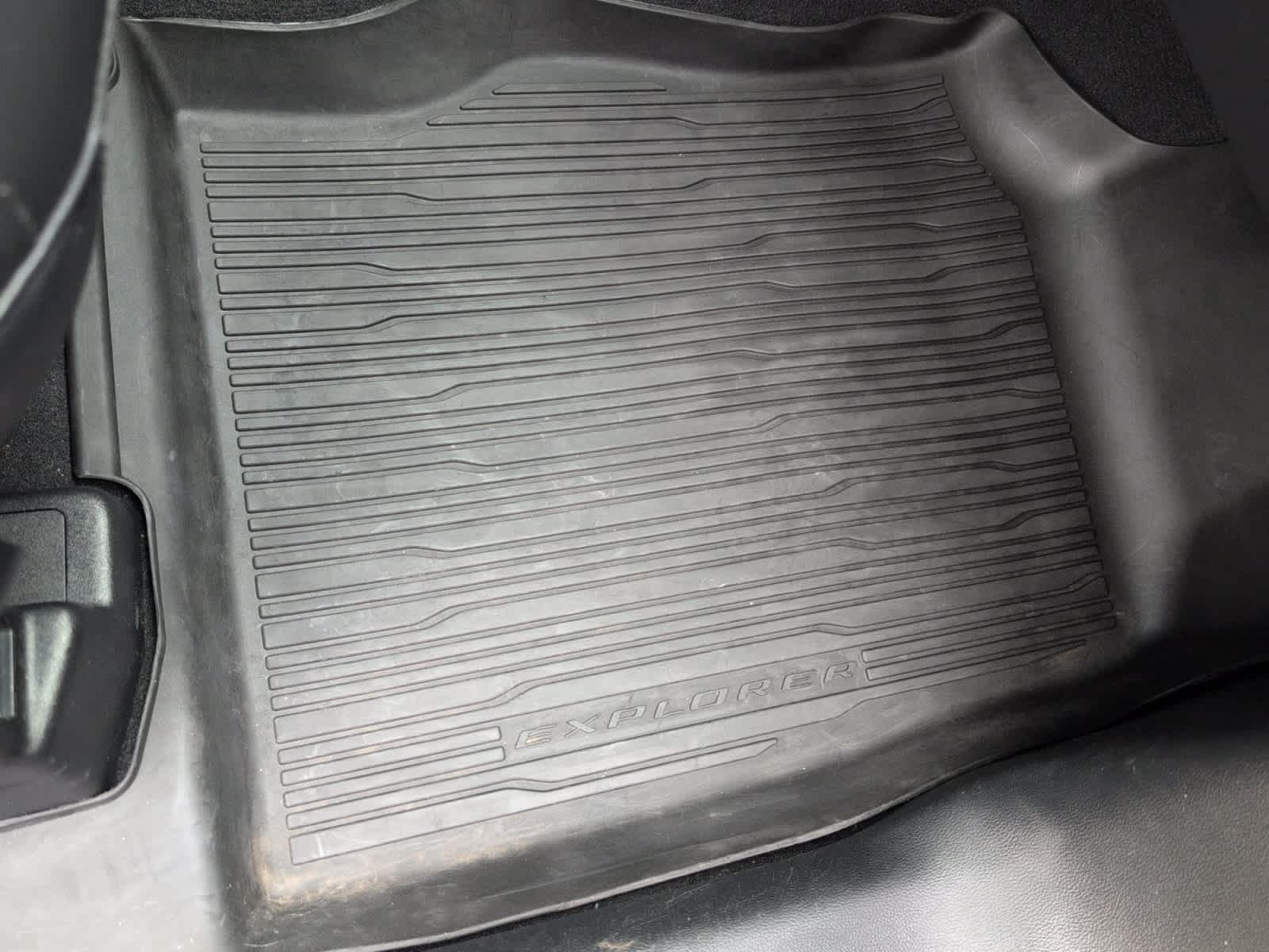 used 2022 Ford Explorer car, priced at $33,798