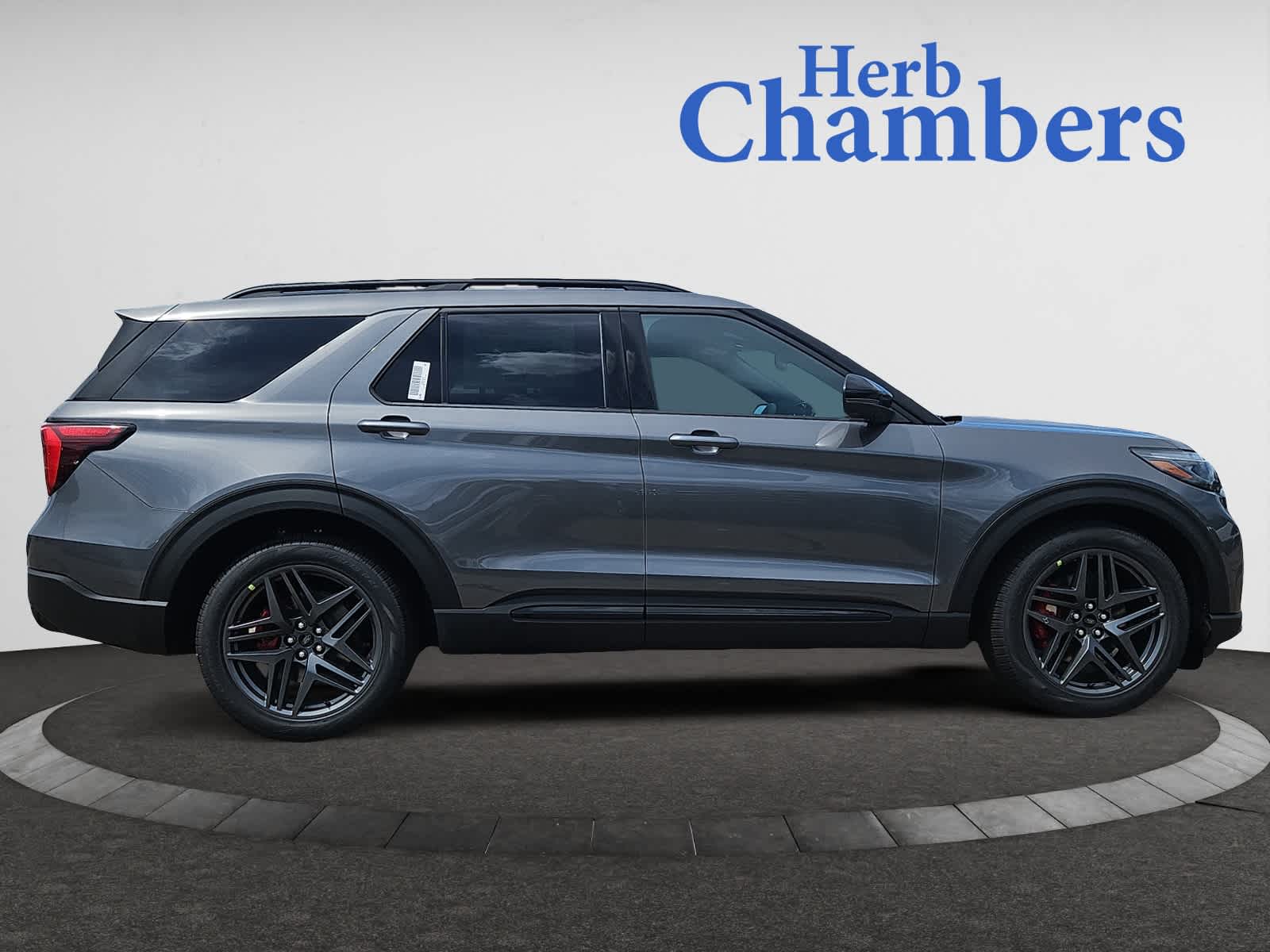 new 2025 Ford Explorer car, priced at $61,660