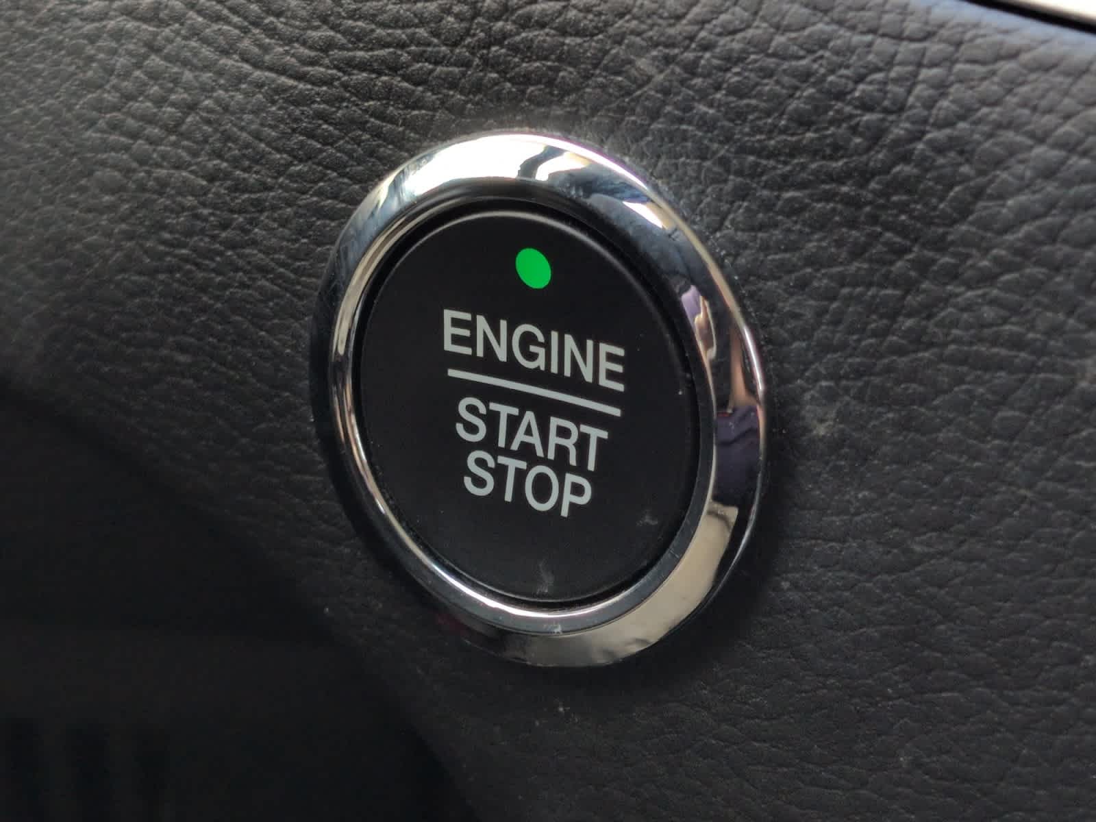 used 2022 Ford Edge car, priced at $27,998