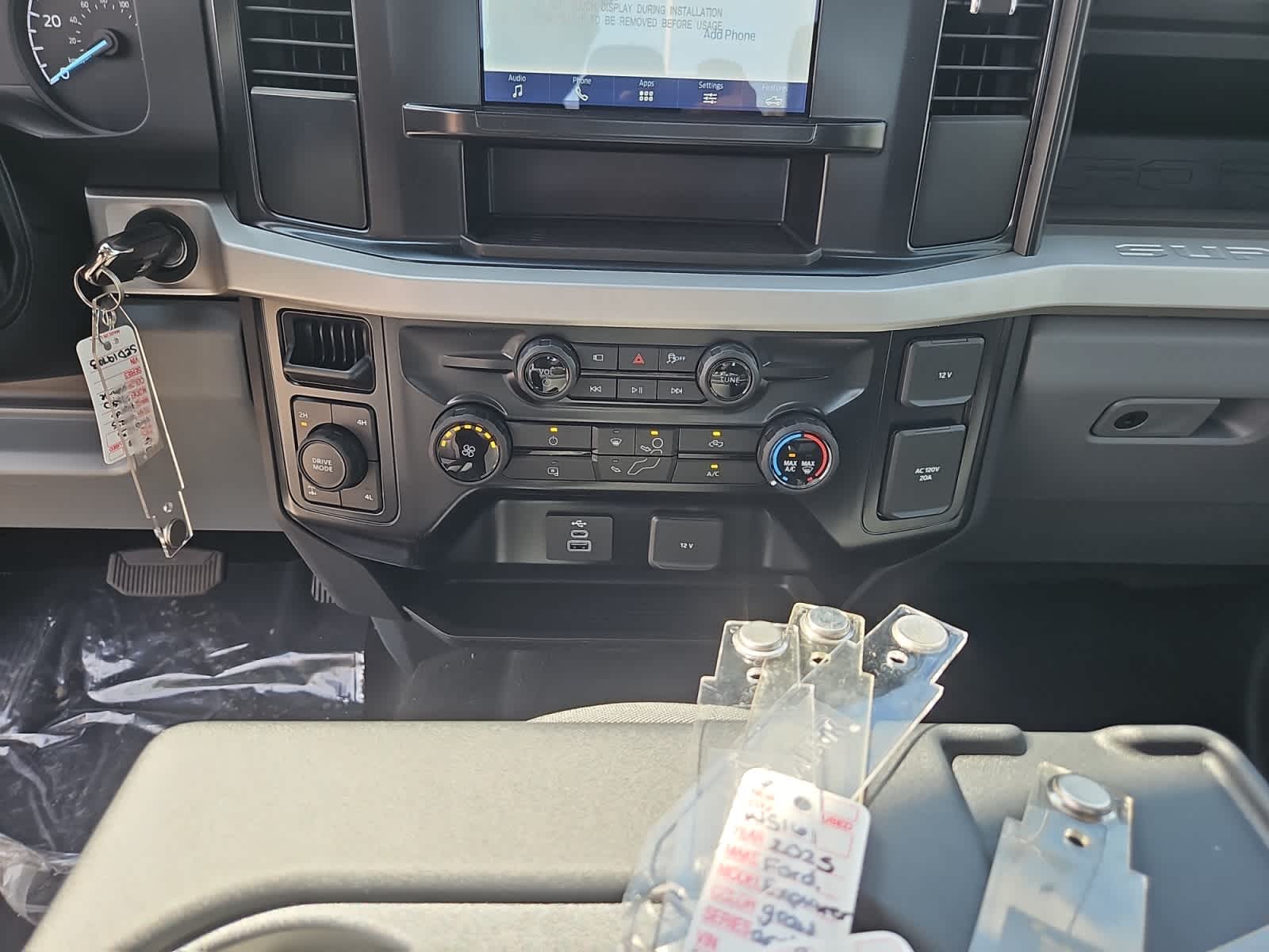 new 2025 Ford Super Duty F-350 SRW car, priced at $61,985