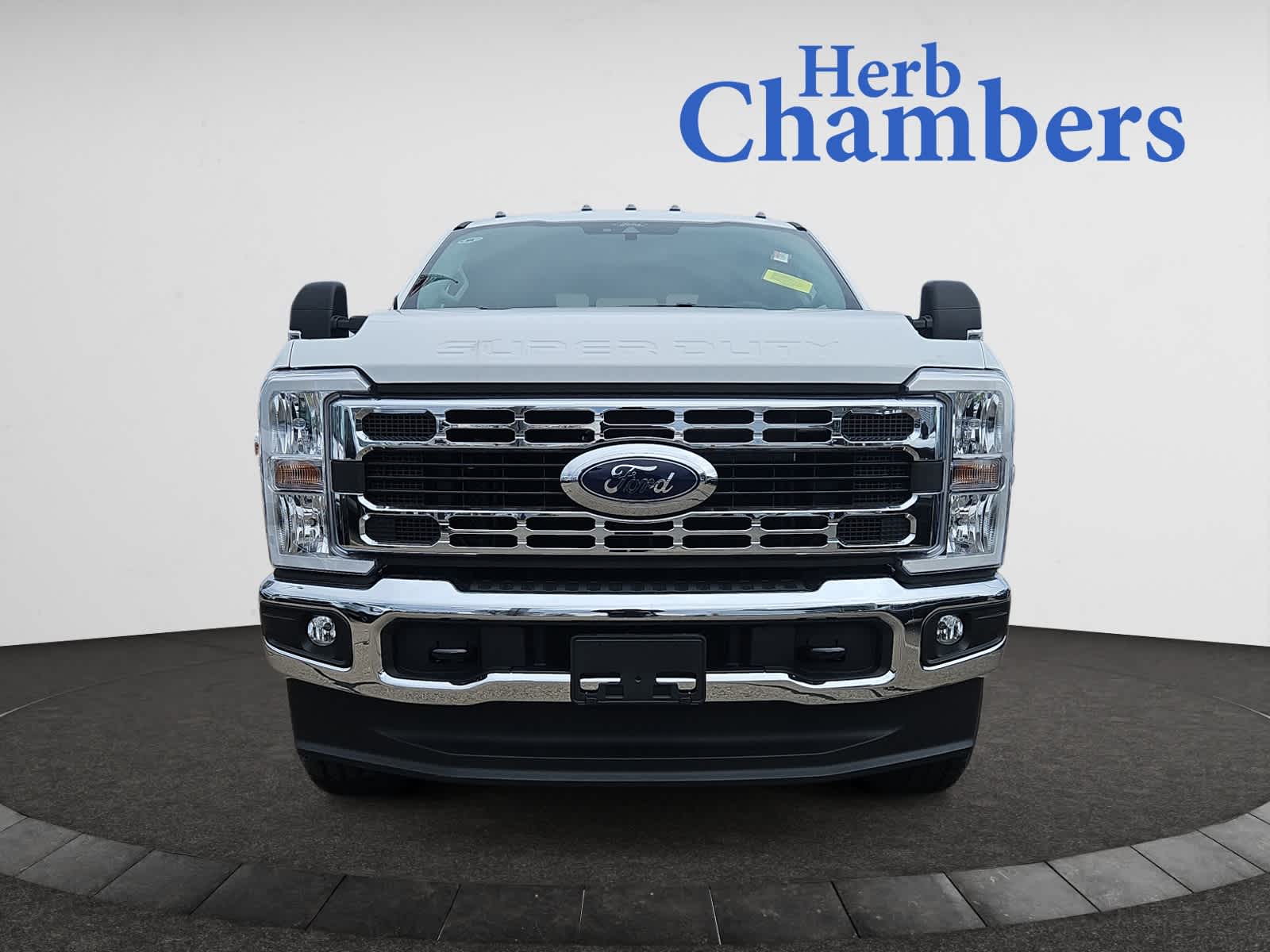 new 2025 Ford Super Duty F-250 SRW car, priced at $60,895